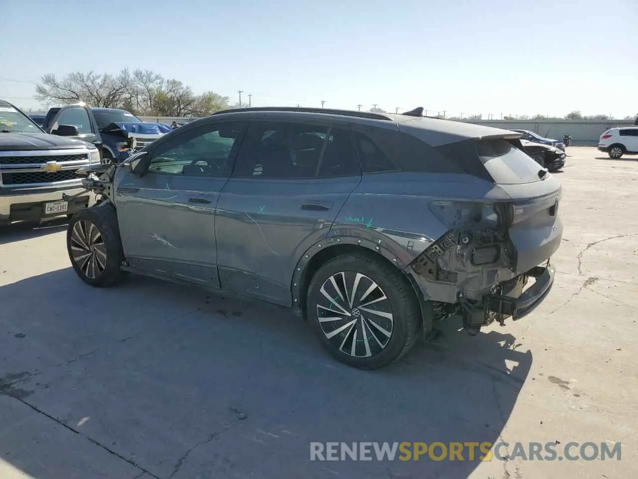 2 Photograph of a damaged car 1V25MPE83RC002465 VOLKSWAGEN ID.4 S 2024