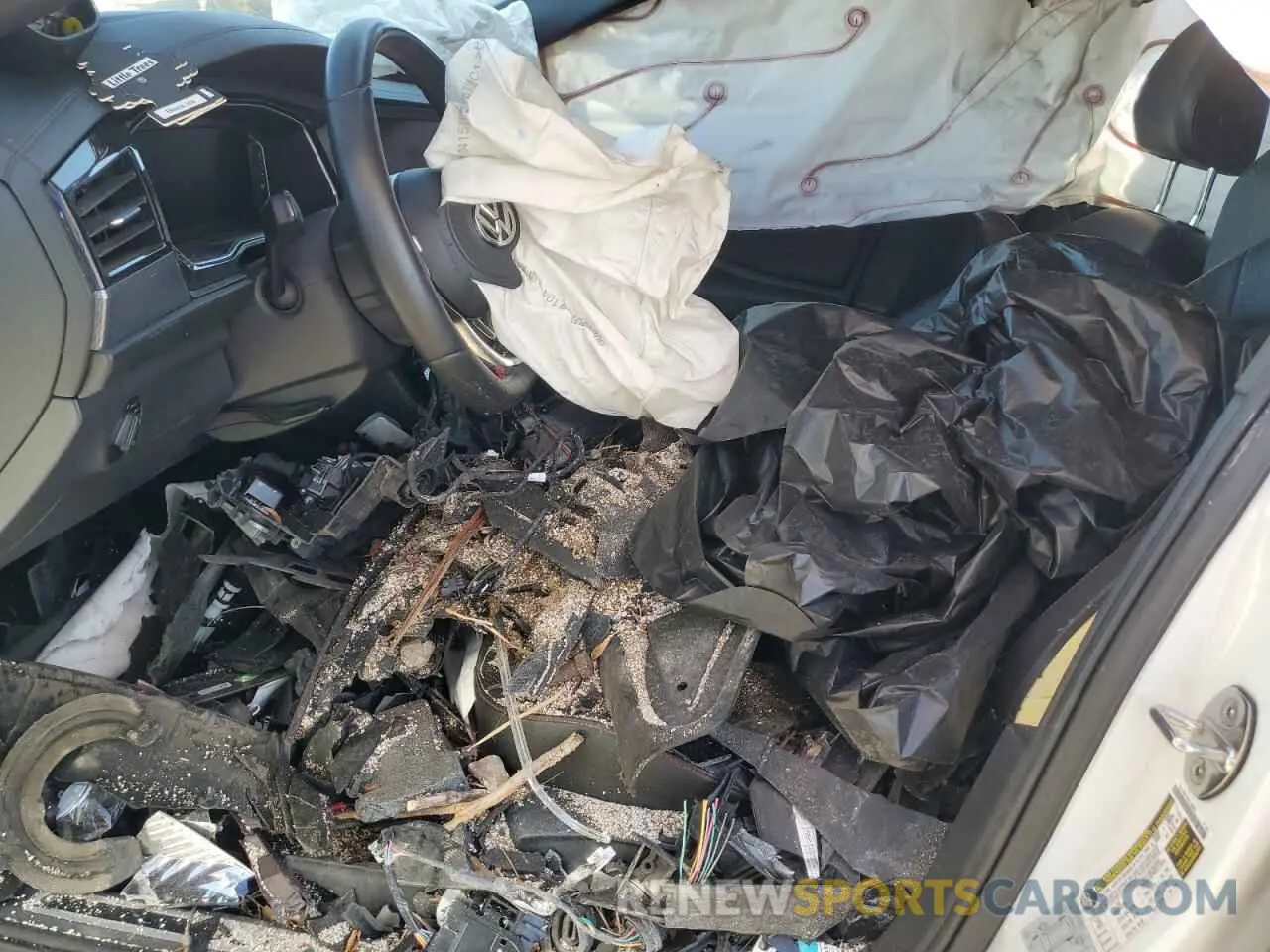 7 Фотография поврежденного автомобиля 3VW5T7BU6KM240334 VOLKSWAGEN JETTA 2019