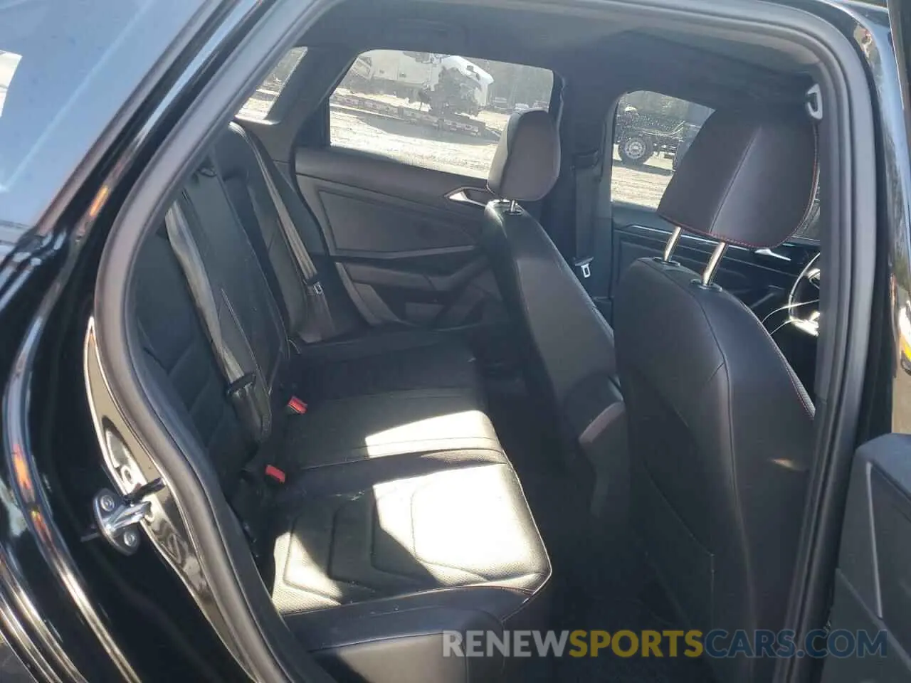 10 Photograph of a damaged car 3VW6T7BU0KM229270 VOLKSWAGEN JETTA 2019