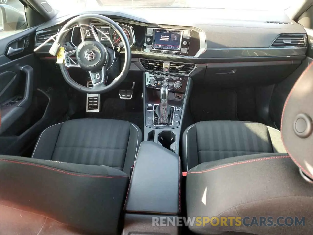 8 Photograph of a damaged car 3VW6T7BU2KM250881 VOLKSWAGEN JETTA 2019