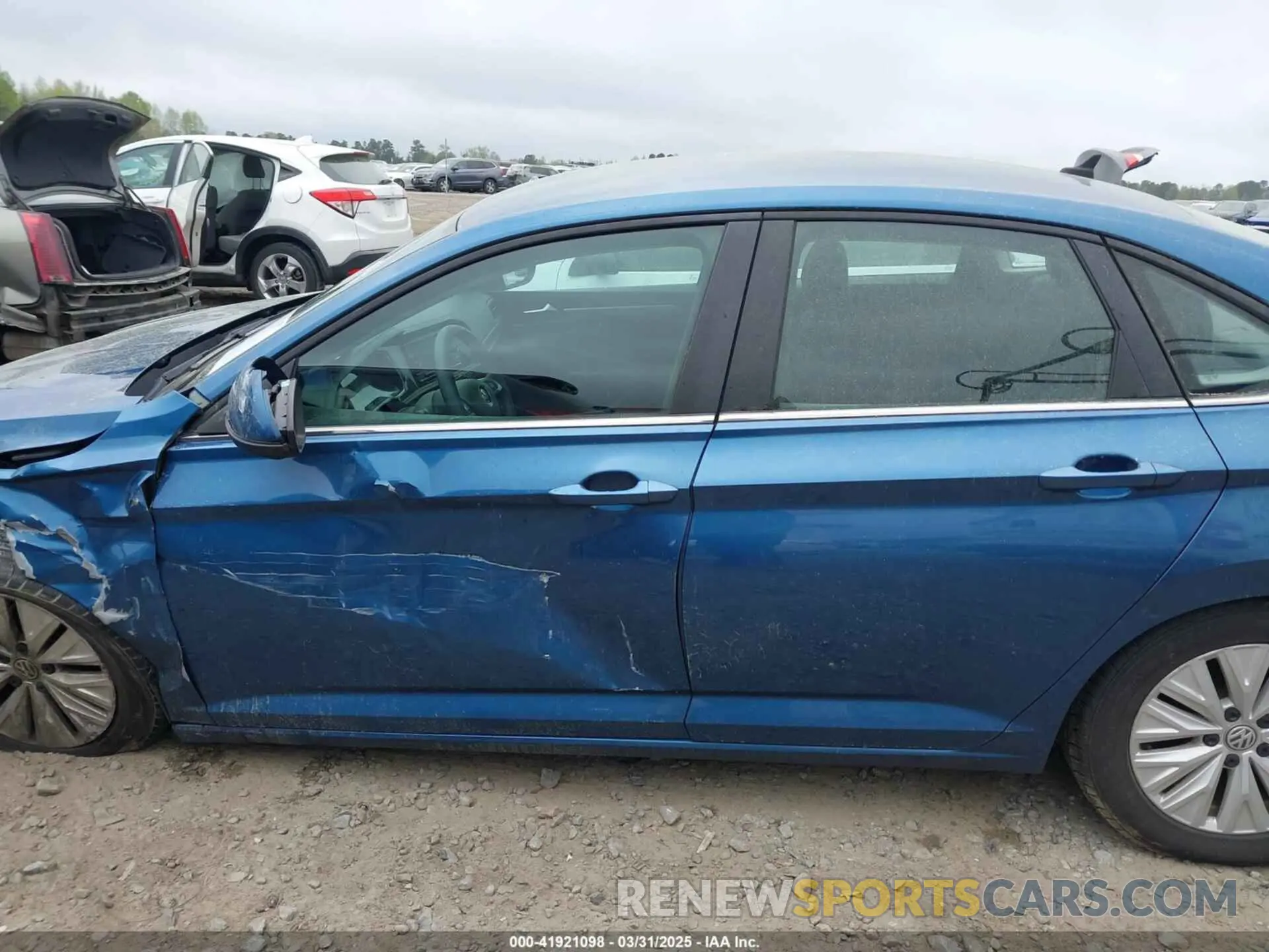 14 Photograph of a damaged car 3VWC57BU0KM093980 VOLKSWAGEN JETTA 2019
