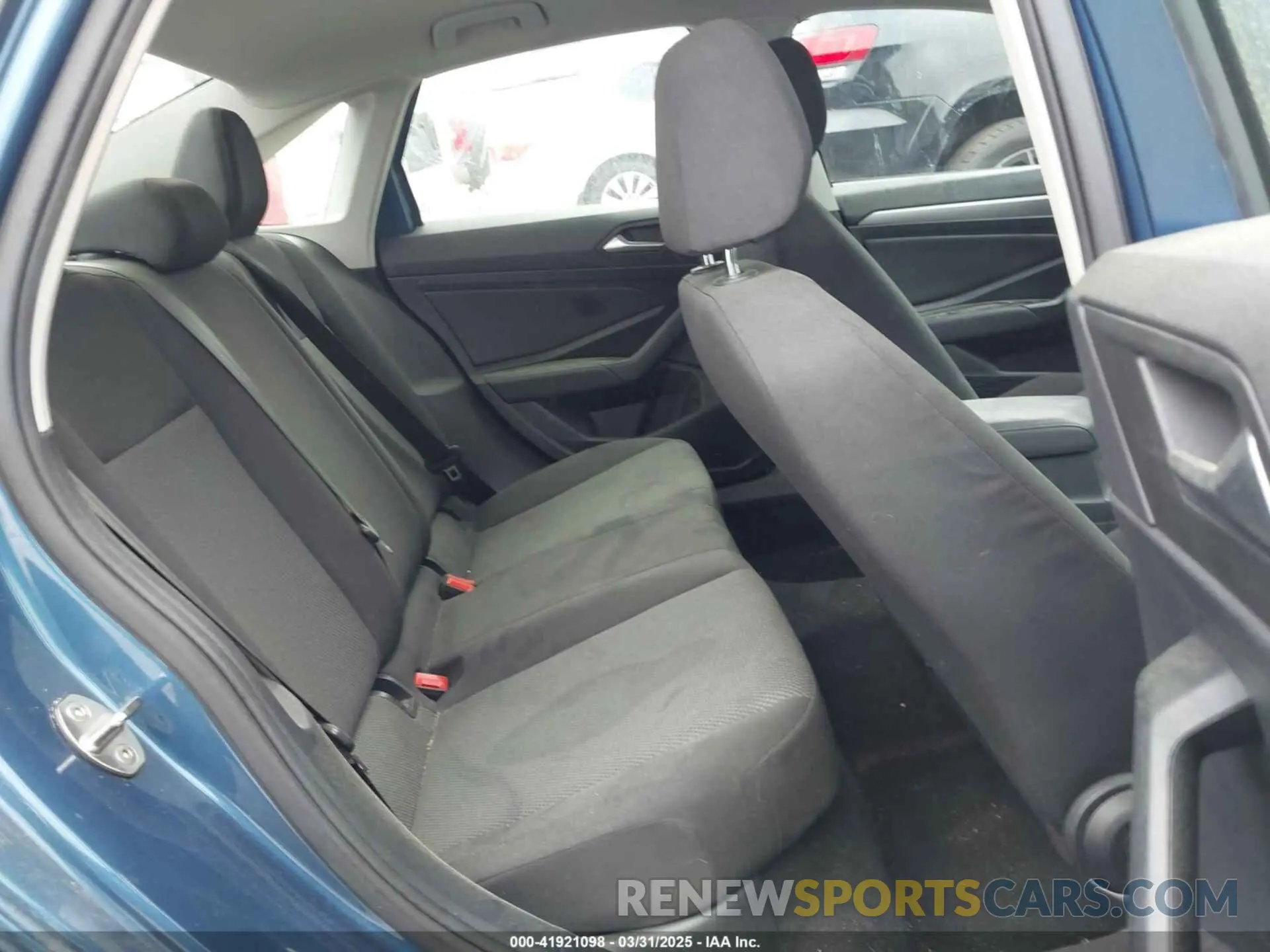 8 Photograph of a damaged car 3VWC57BU0KM093980 VOLKSWAGEN JETTA 2019