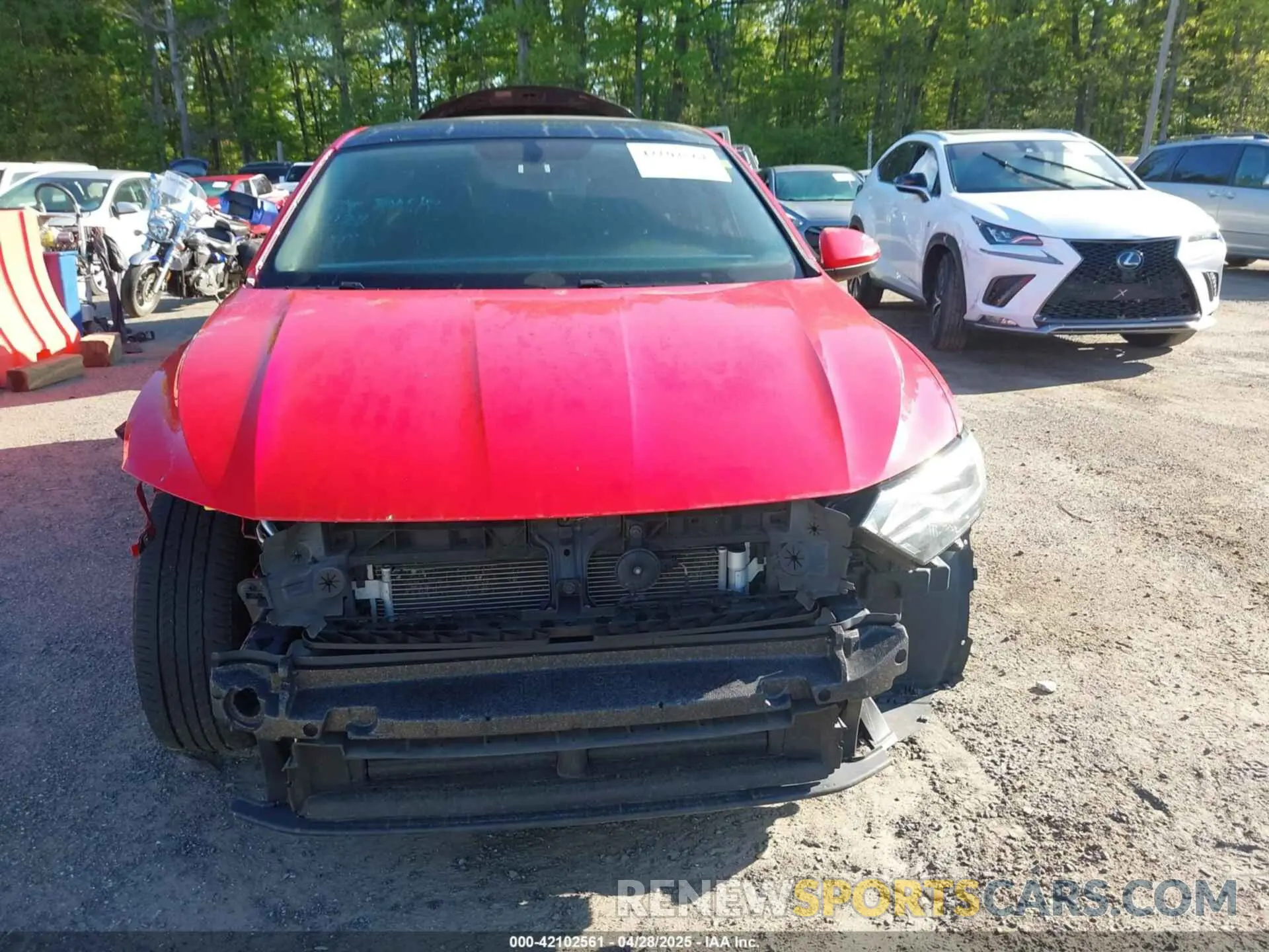 12 Photograph of a damaged car 3VWC57BU0KM104895 VOLKSWAGEN JETTA 2019