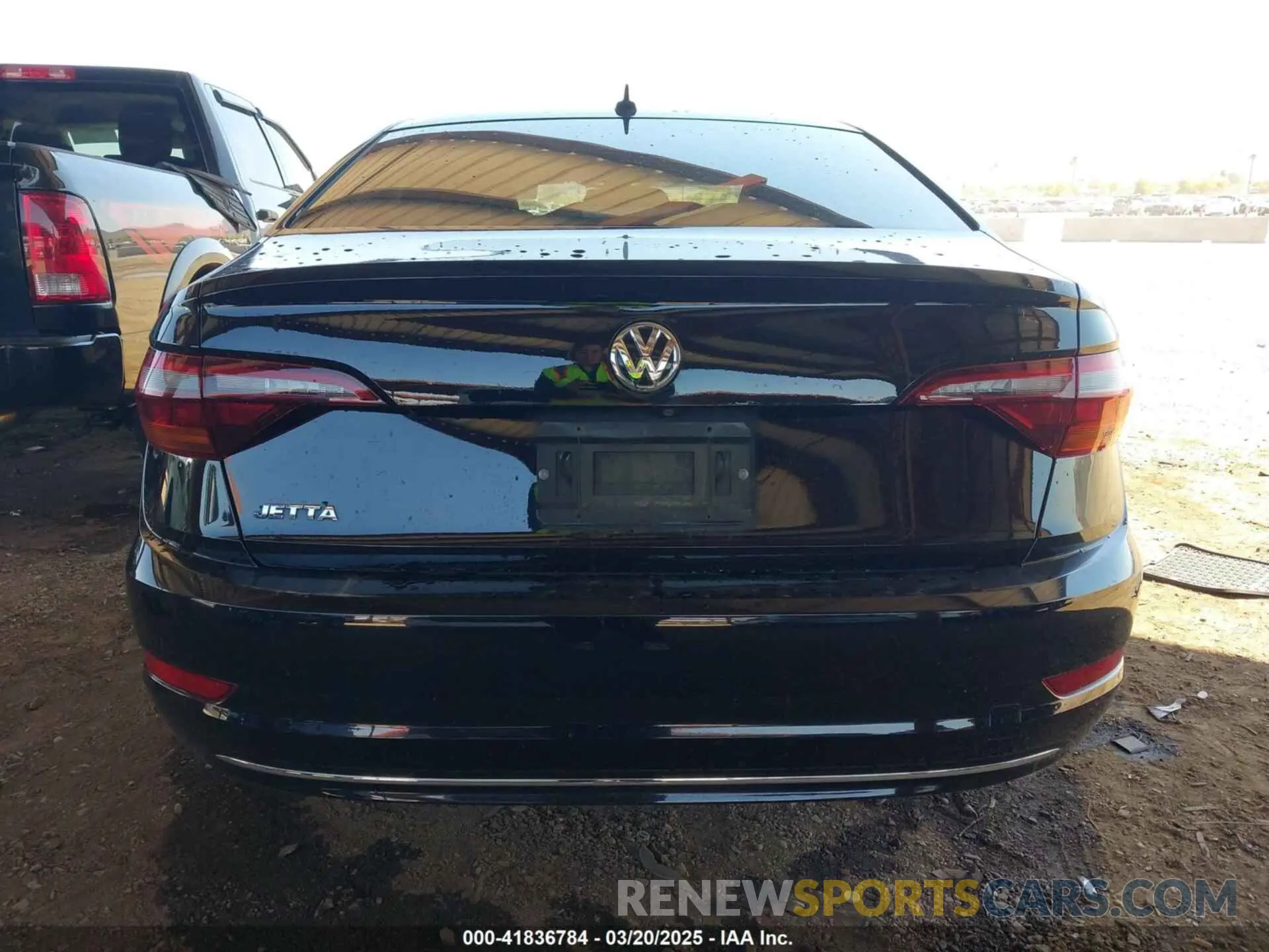 16 Photograph of a damaged car 3VWC57BU0KM116061 VOLKSWAGEN JETTA 2019