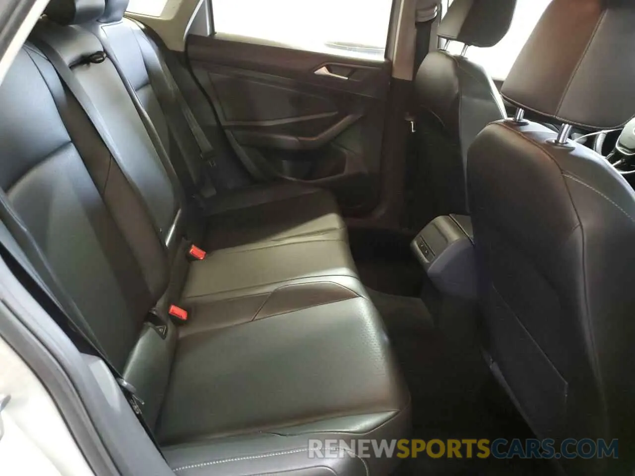 10 Photograph of a damaged car 3VWC57BU0KM138464 VOLKSWAGEN JETTA 2019