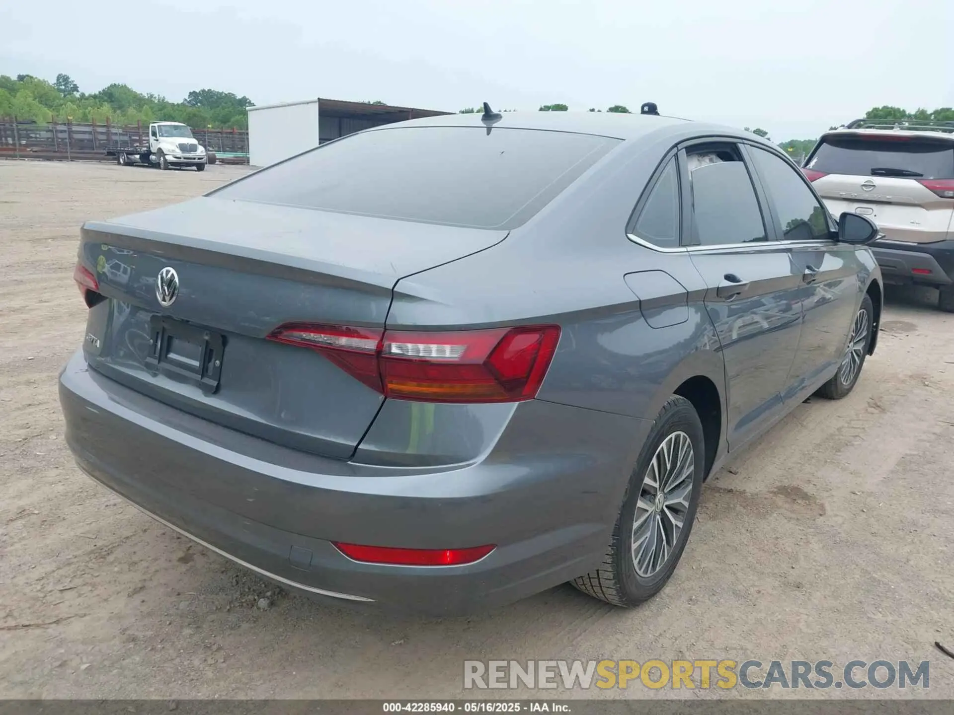 4 Photograph of a damaged car 3VWC57BU0KM141669 VOLKSWAGEN JETTA 2019