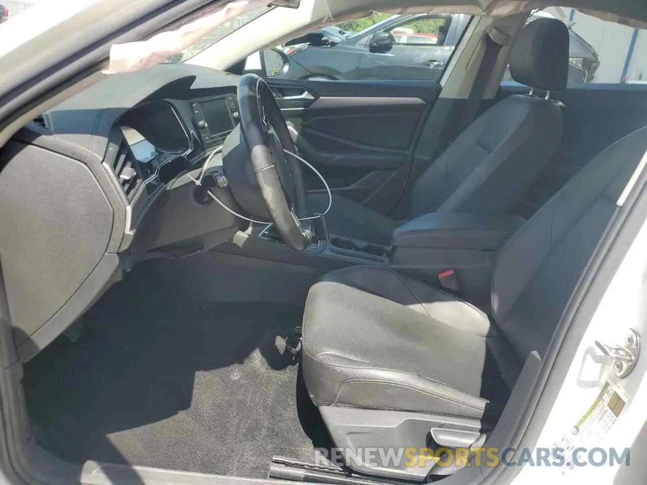 7 Photograph of a damaged car 3VWC57BU0KM148198 VOLKSWAGEN JETTA 2019