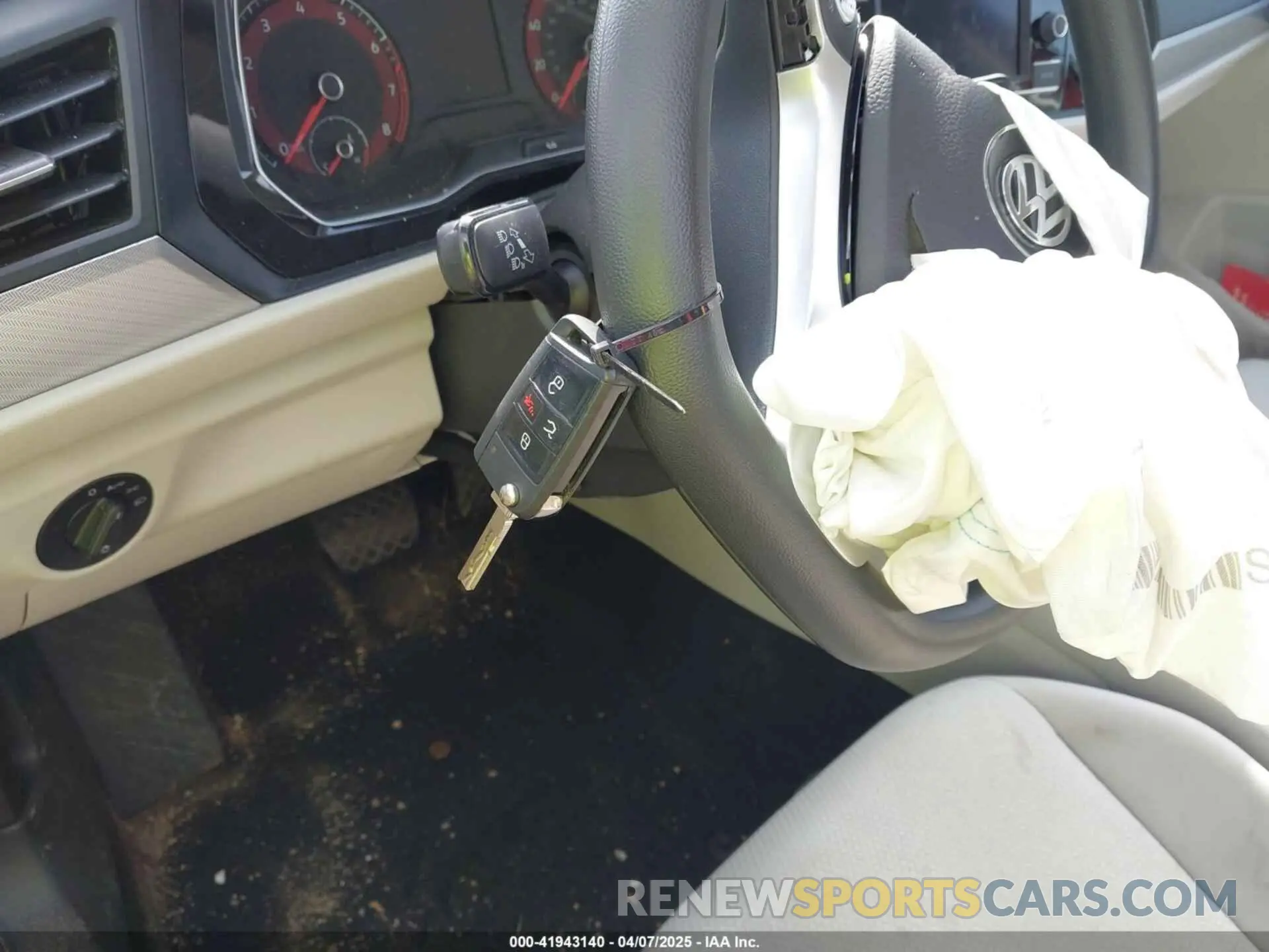 11 Photograph of a damaged car 3VWC57BU0KM148699 VOLKSWAGEN JETTA 2019