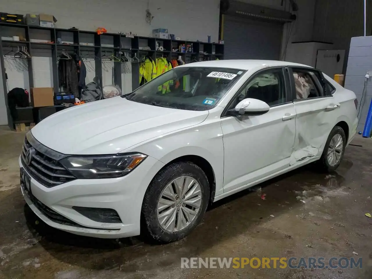 1 Фотография поврежденного автомобиля 3VWC57BU0KM273640 VOLKSWAGEN JETTA 2019