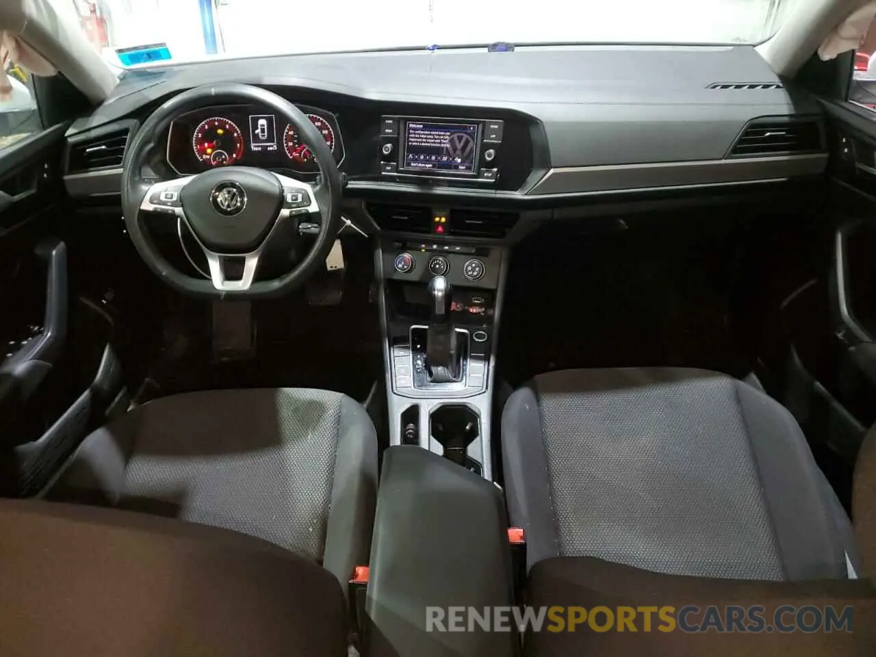 8 Фотография поврежденного автомобиля 3VWC57BU0KM273640 VOLKSWAGEN JETTA 2019