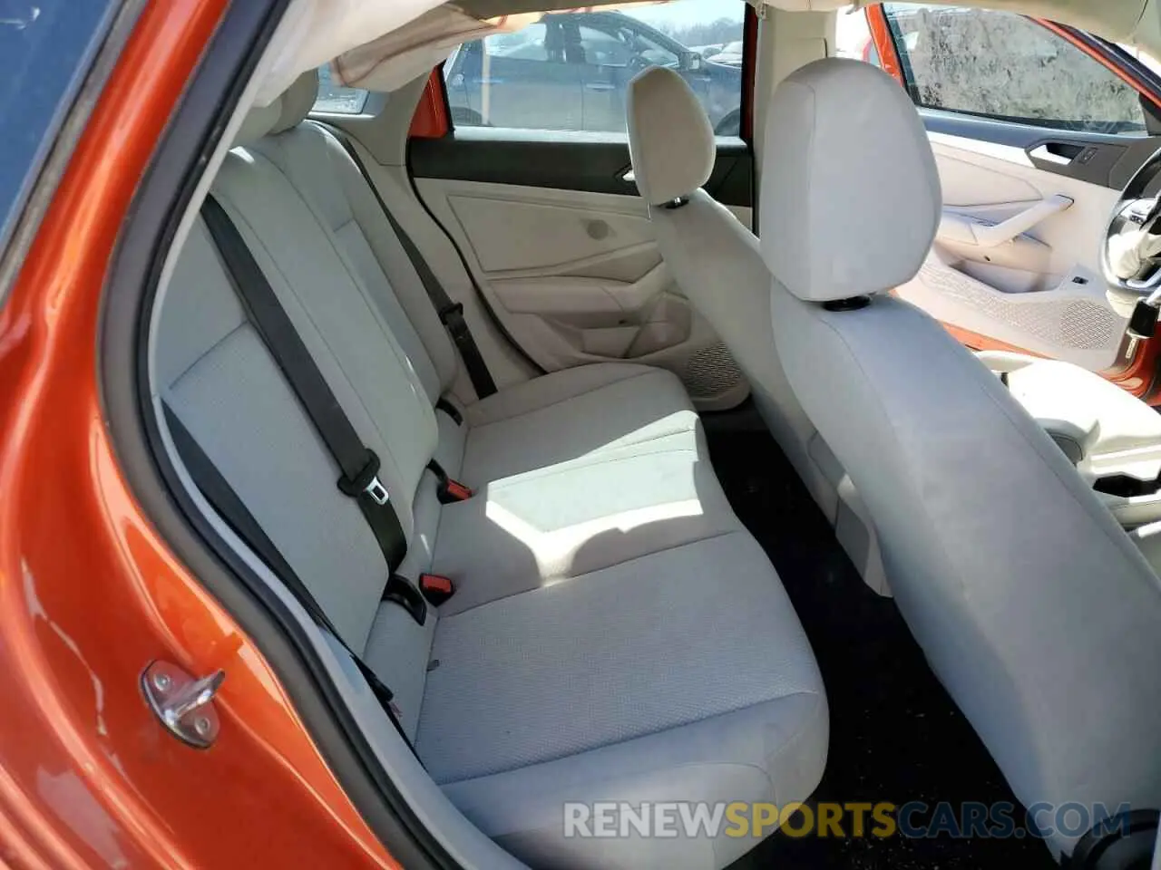 10 Фотография поврежденного автомобиля 3VWC57BU1KM013005 VOLKSWAGEN JETTA 2019