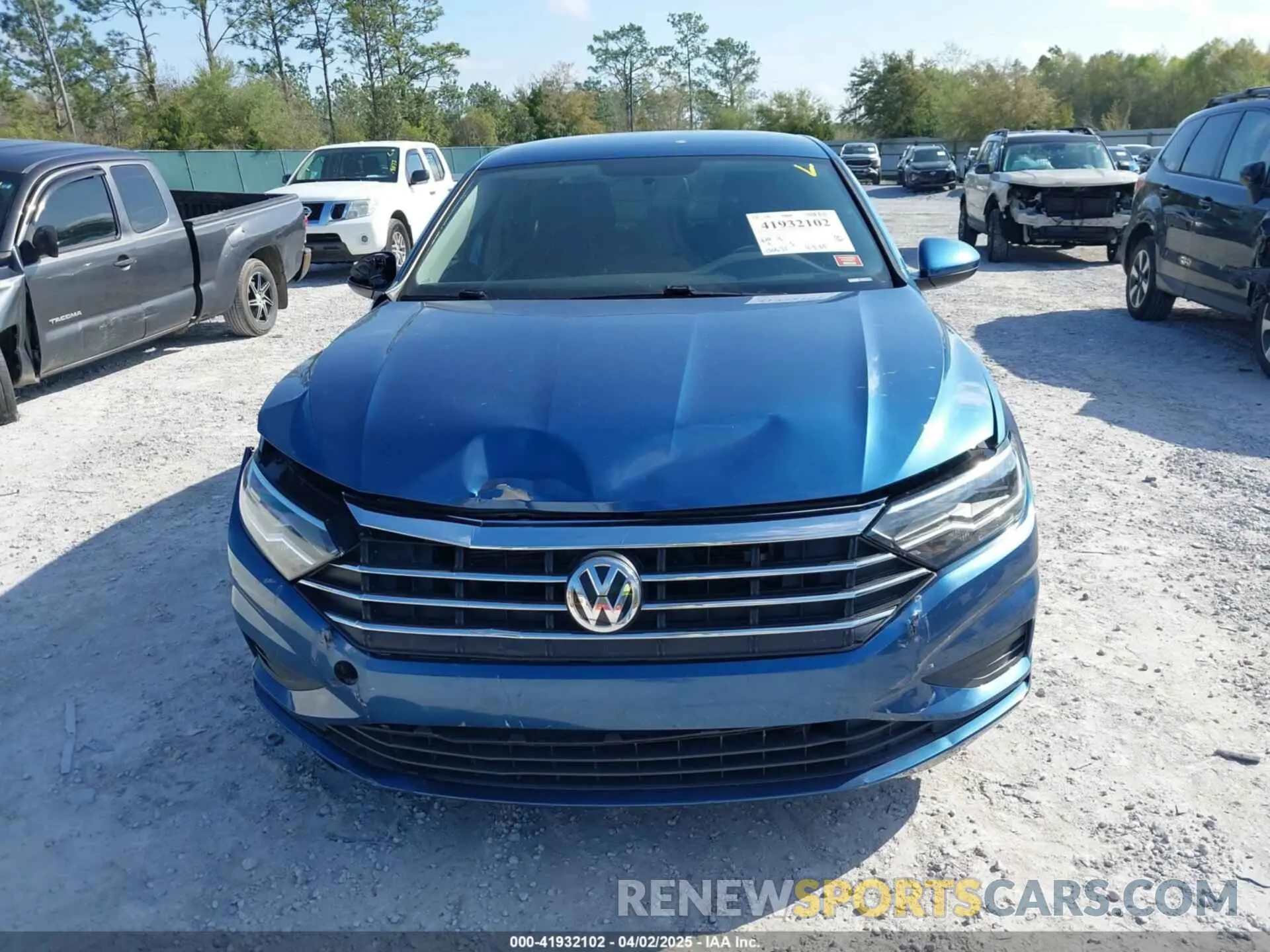 12 Photograph of a damaged car 3VWC57BU1KM025462 VOLKSWAGEN JETTA 2019