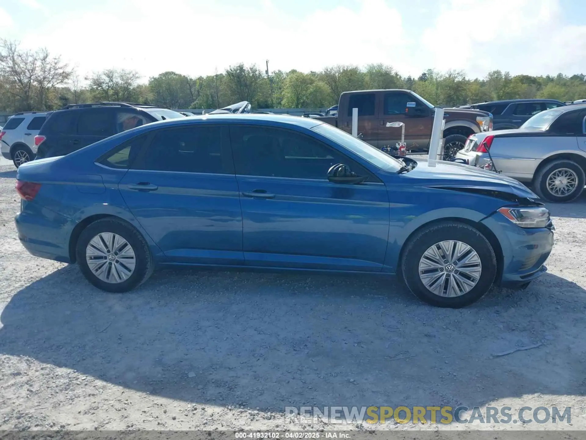 13 Photograph of a damaged car 3VWC57BU1KM025462 VOLKSWAGEN JETTA 2019