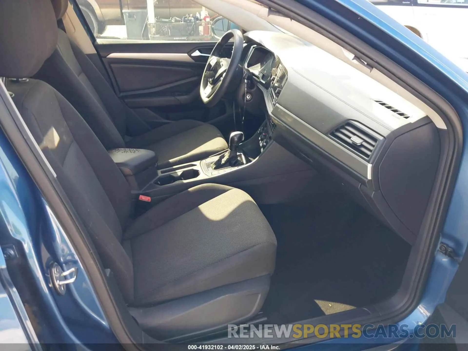 5 Photograph of a damaged car 3VWC57BU1KM025462 VOLKSWAGEN JETTA 2019