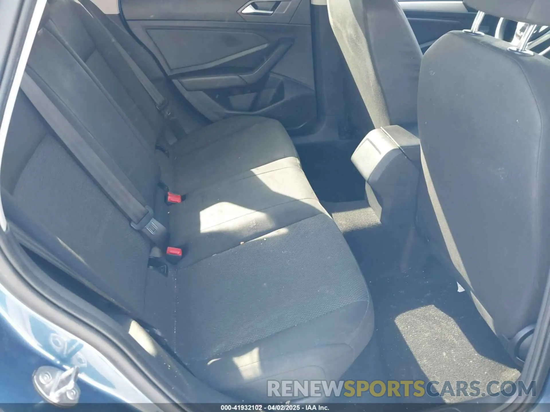 8 Photograph of a damaged car 3VWC57BU1KM025462 VOLKSWAGEN JETTA 2019