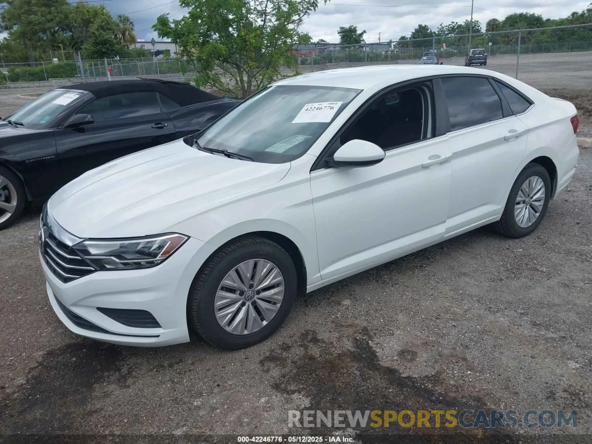 2 Photograph of a damaged car 3VWC57BU1KM025946 VOLKSWAGEN JETTA 2019