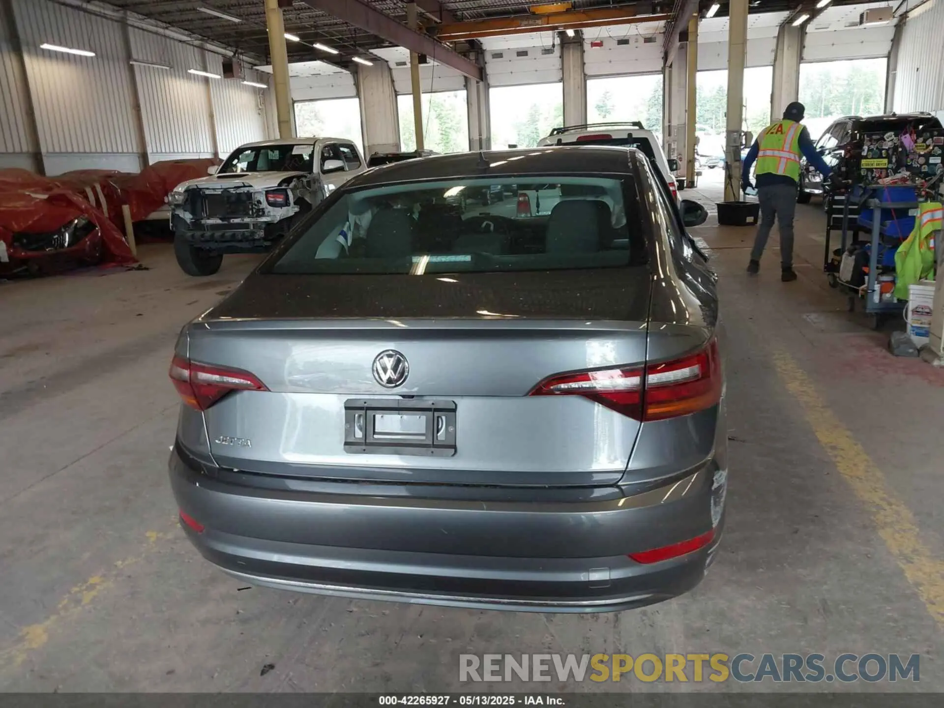 16 Фотография поврежденного автомобиля 3VWC57BU1KM031360 VOLKSWAGEN JETTA 2019