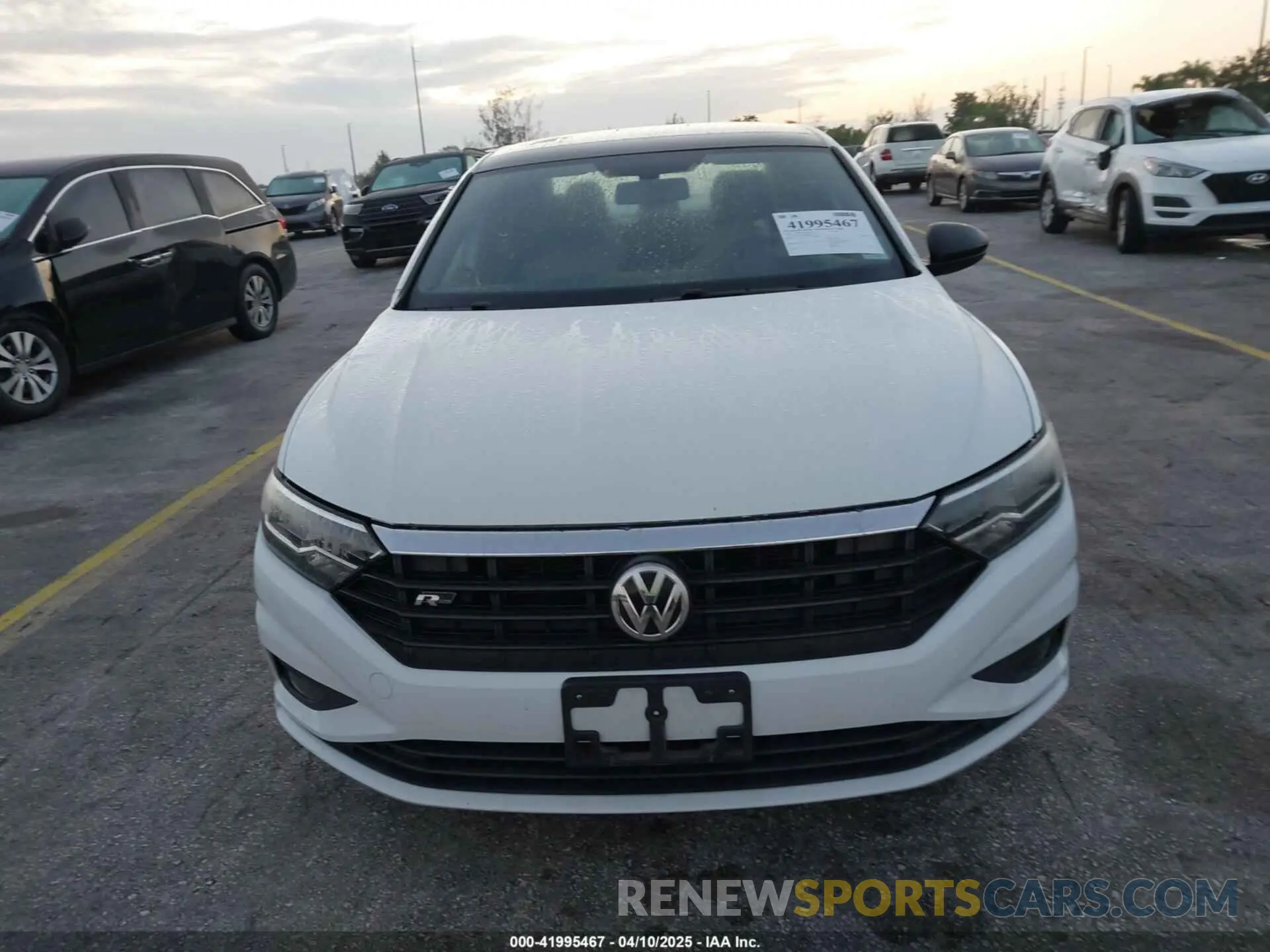 12 Фотография поврежденного автомобиля 3VWC57BU1KM081286 VOLKSWAGEN JETTA 2019