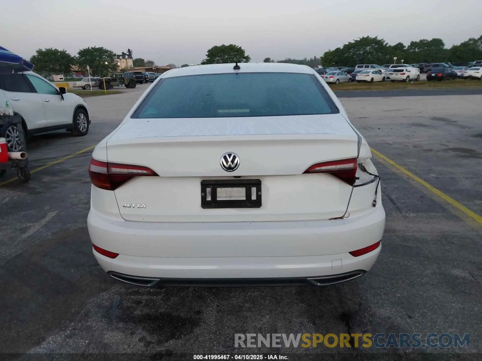 16 Фотография поврежденного автомобиля 3VWC57BU1KM081286 VOLKSWAGEN JETTA 2019