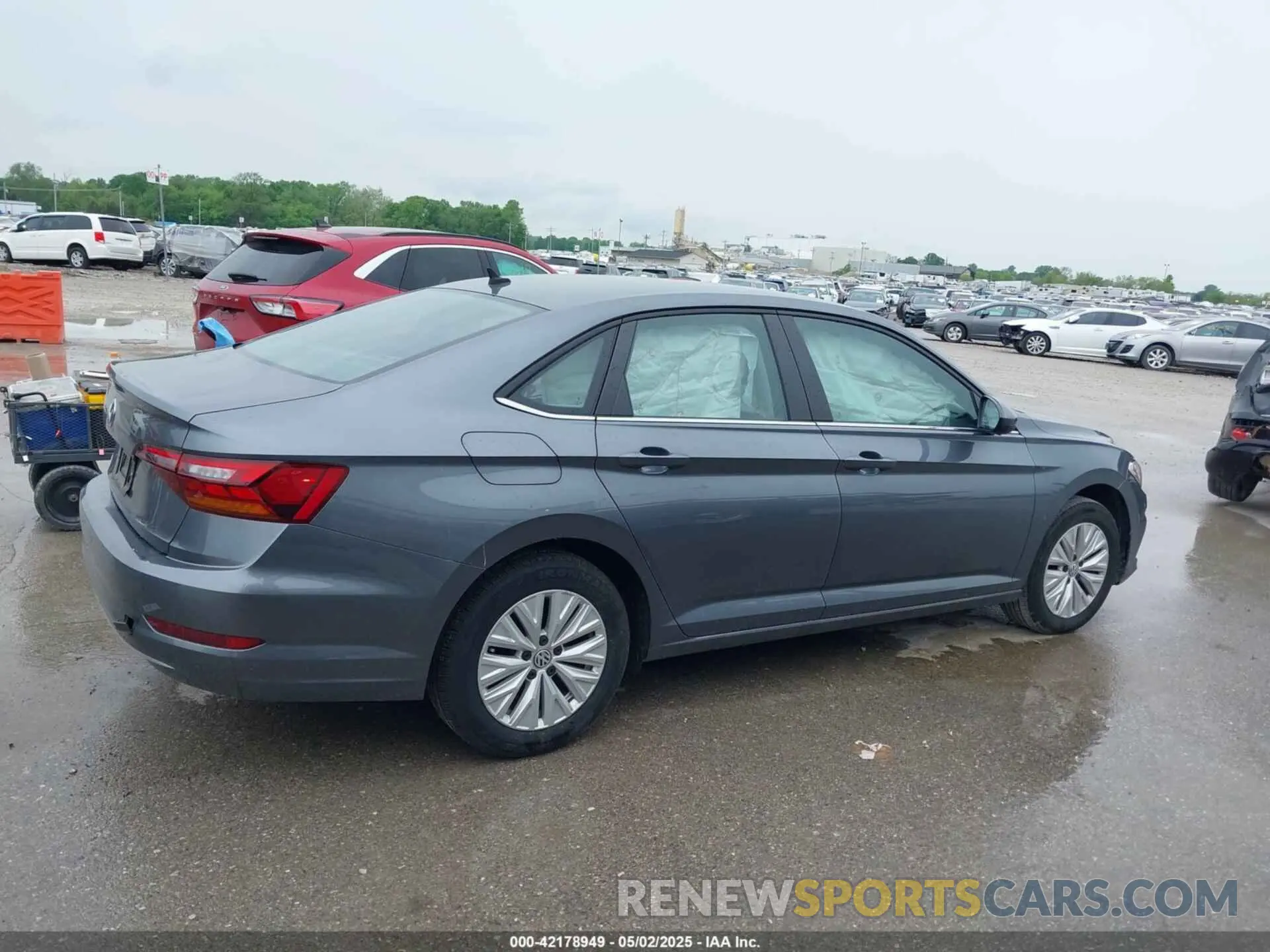 12 Photograph of a damaged car 3VWC57BU1KM143902 VOLKSWAGEN JETTA 2019