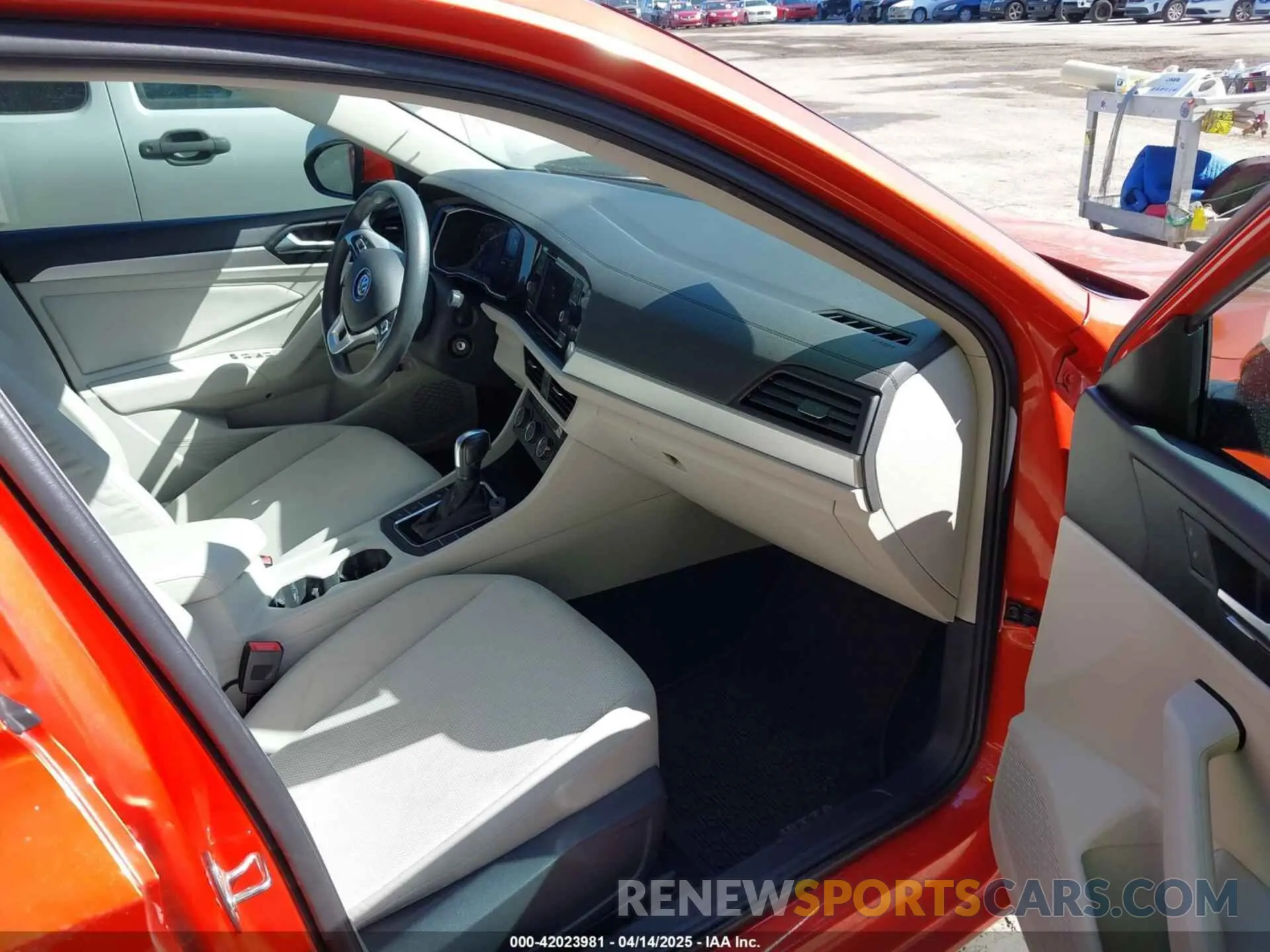 5 Photograph of a damaged car 3VWC57BU1KM152437 VOLKSWAGEN JETTA 2019