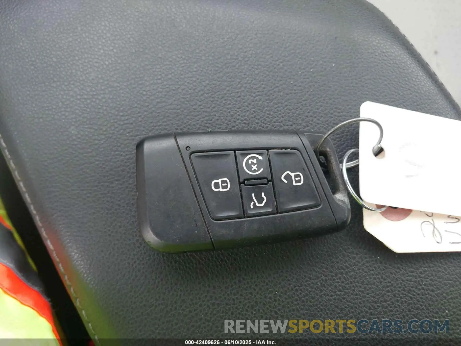 11 Фотография поврежденного автомобиля 3VWC57BU1KM240209 VOLKSWAGEN JETTA 2019