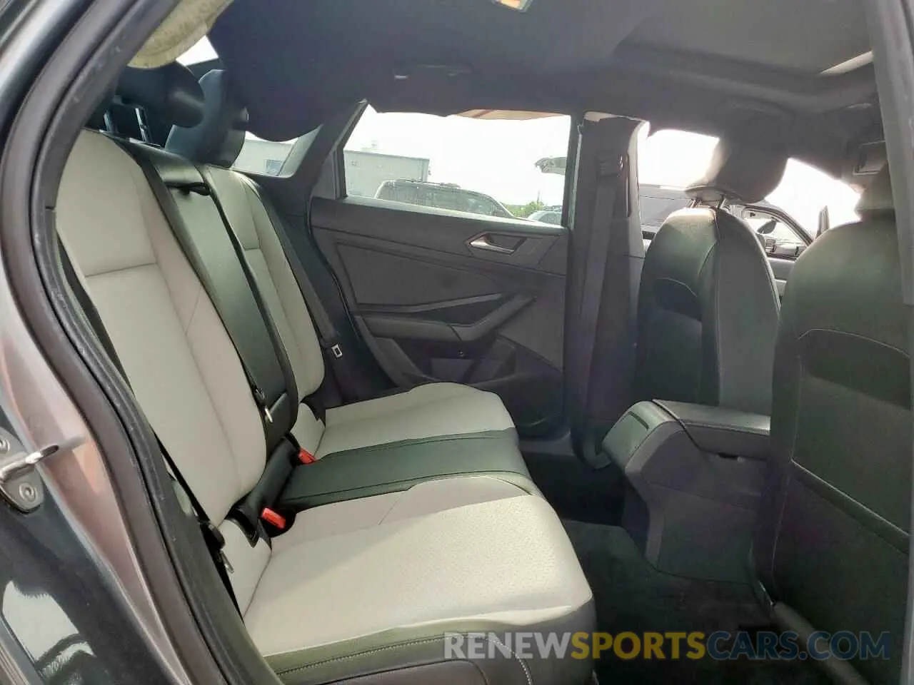 10 Фотография поврежденного автомобиля 3VWC57BU2KM102212 VOLKSWAGEN JETTA 2019