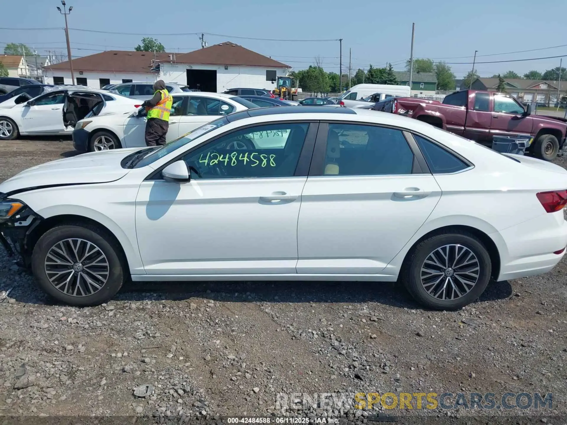 14 Photograph of a damaged car 3VWC57BU2KM182045 VOLKSWAGEN JETTA 2019