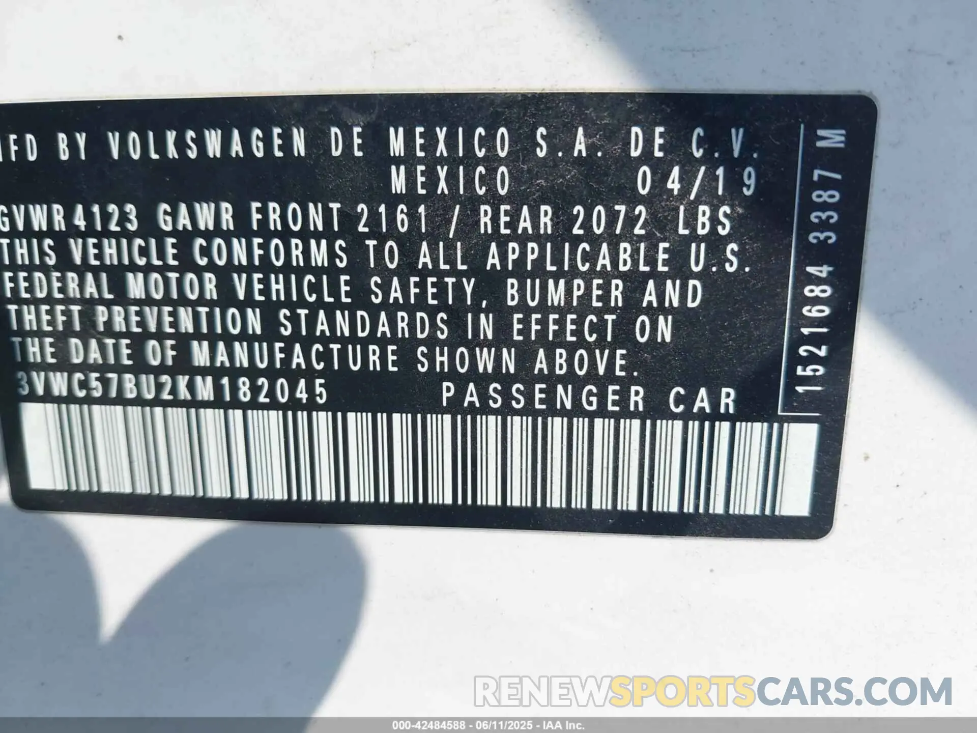 9 Photograph of a damaged car 3VWC57BU2KM182045 VOLKSWAGEN JETTA 2019