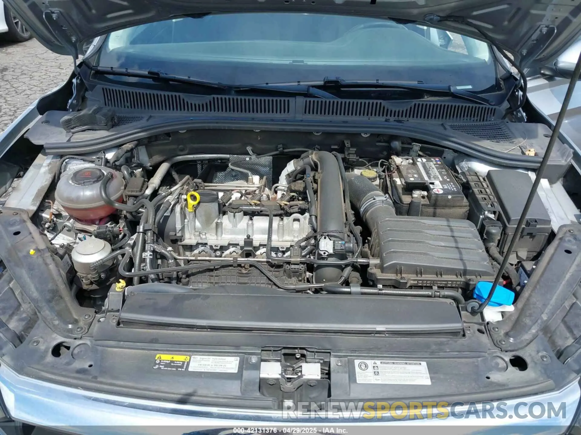 10 Photograph of a damaged car 3VWC57BU2KM215738 VOLKSWAGEN JETTA 2019