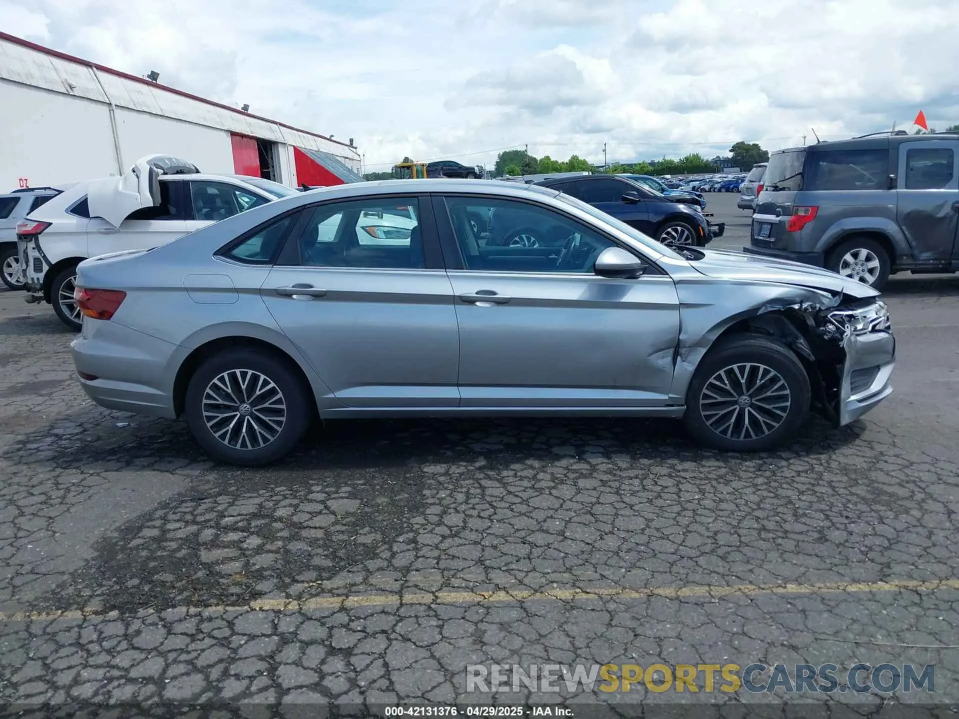 13 Photograph of a damaged car 3VWC57BU2KM215738 VOLKSWAGEN JETTA 2019