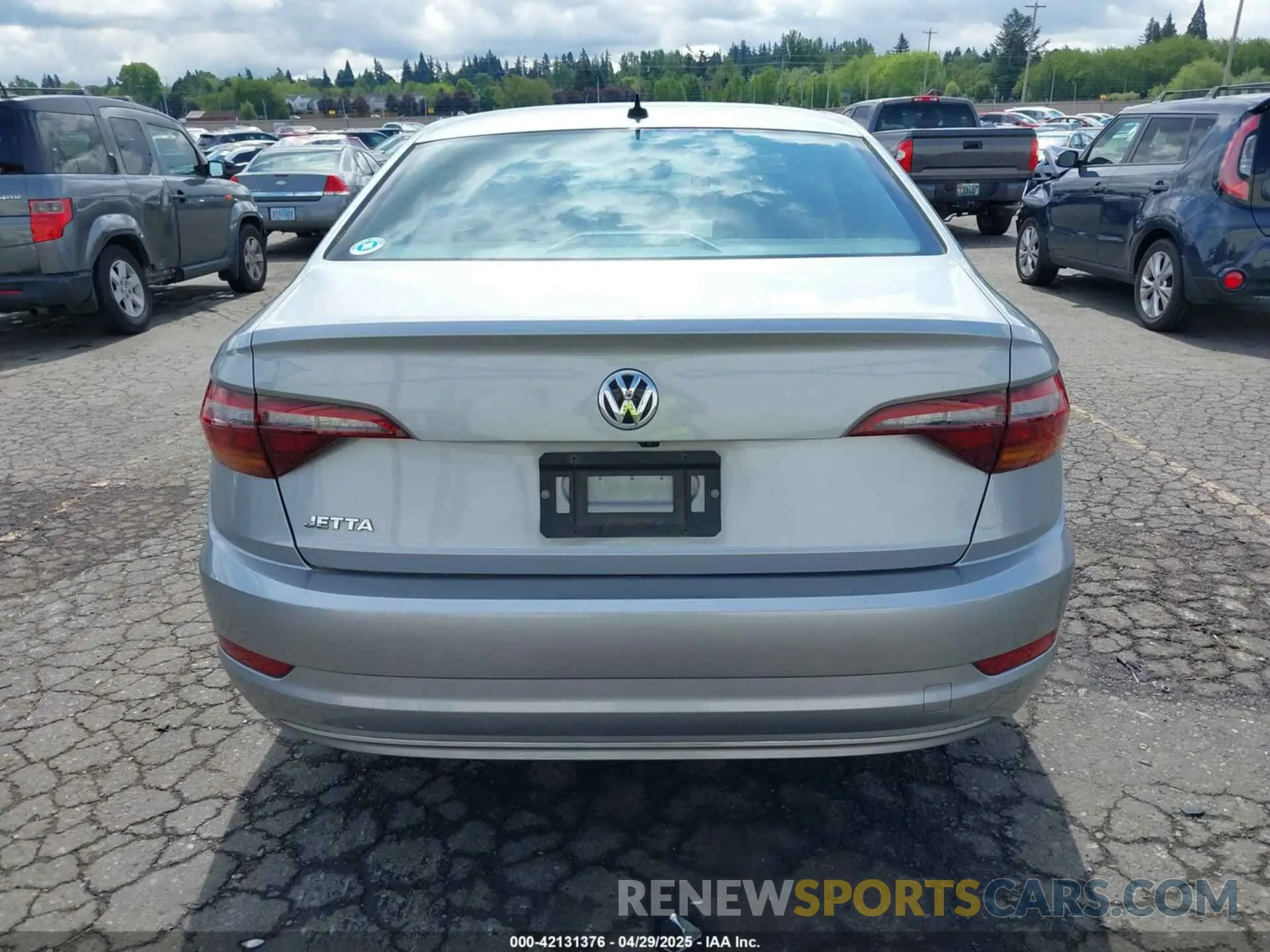 16 Photograph of a damaged car 3VWC57BU2KM215738 VOLKSWAGEN JETTA 2019