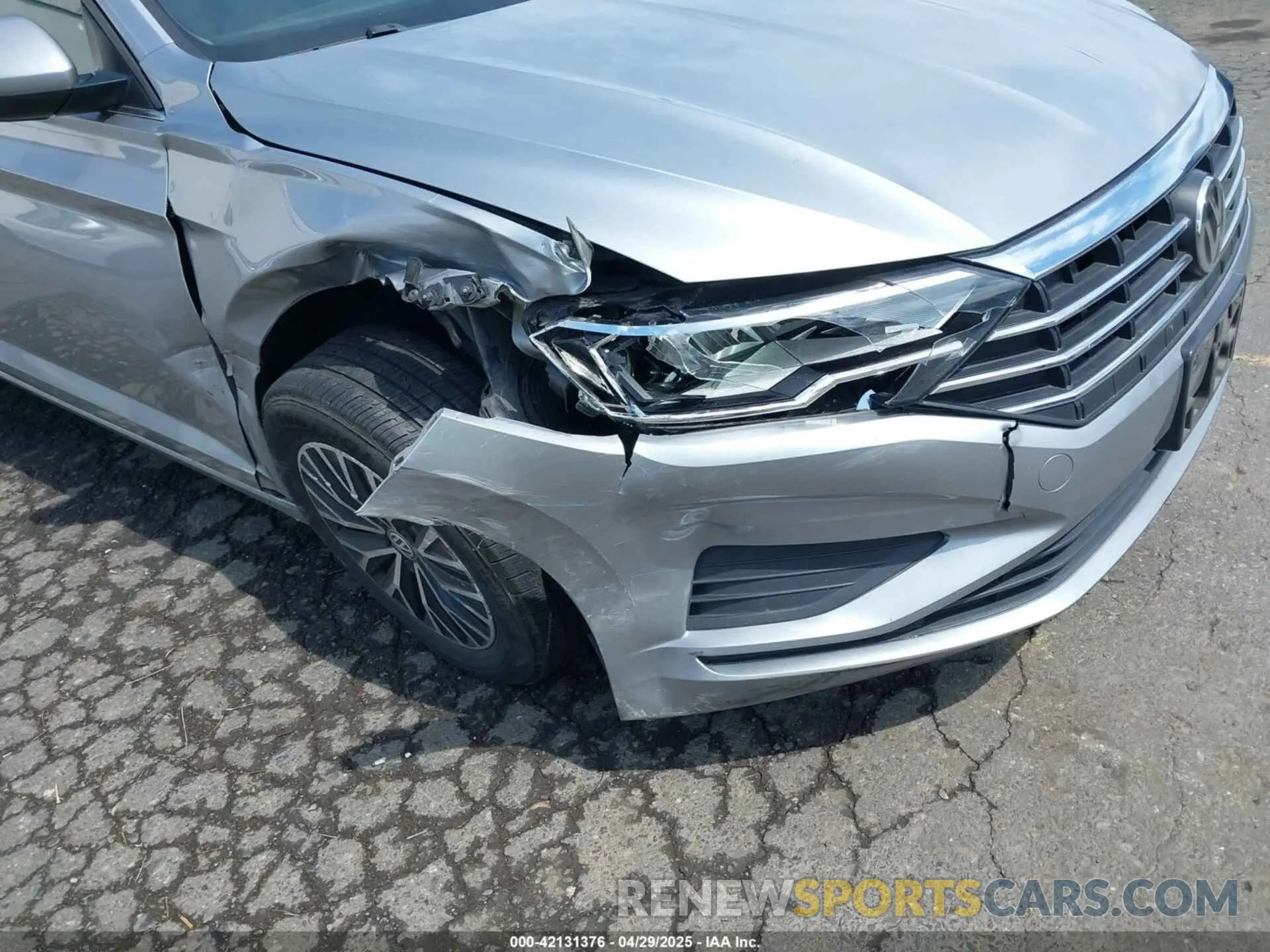 6 Photograph of a damaged car 3VWC57BU2KM215738 VOLKSWAGEN JETTA 2019