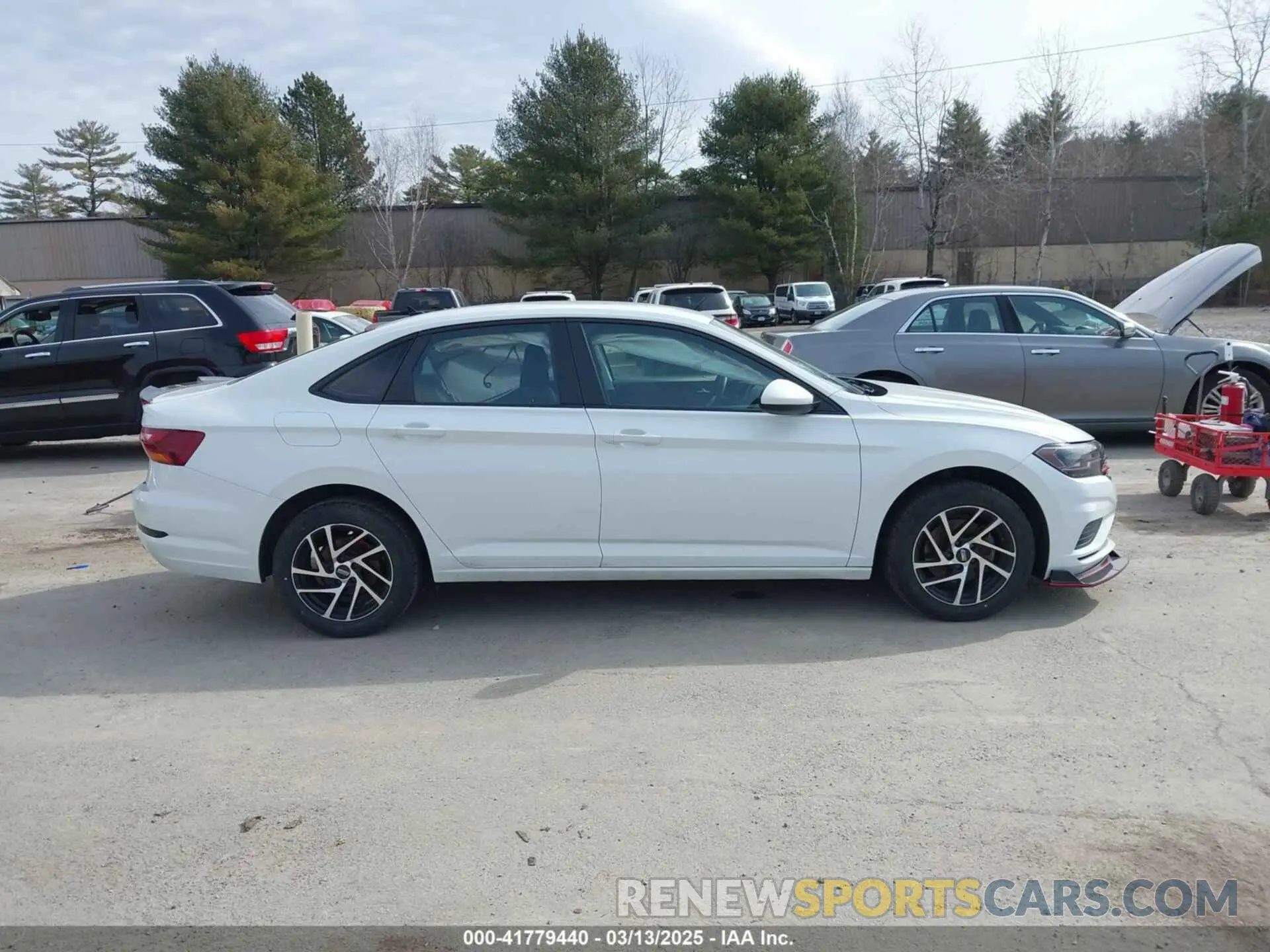 13 Photograph of a damaged car 3VWC57BU2KM236671 VOLKSWAGEN JETTA 2019