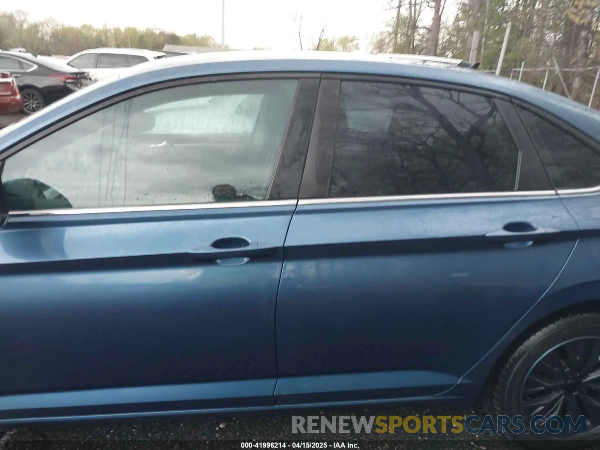 15 Photograph of a damaged car 3VWC57BU3KM033532 VOLKSWAGEN JETTA 2019
