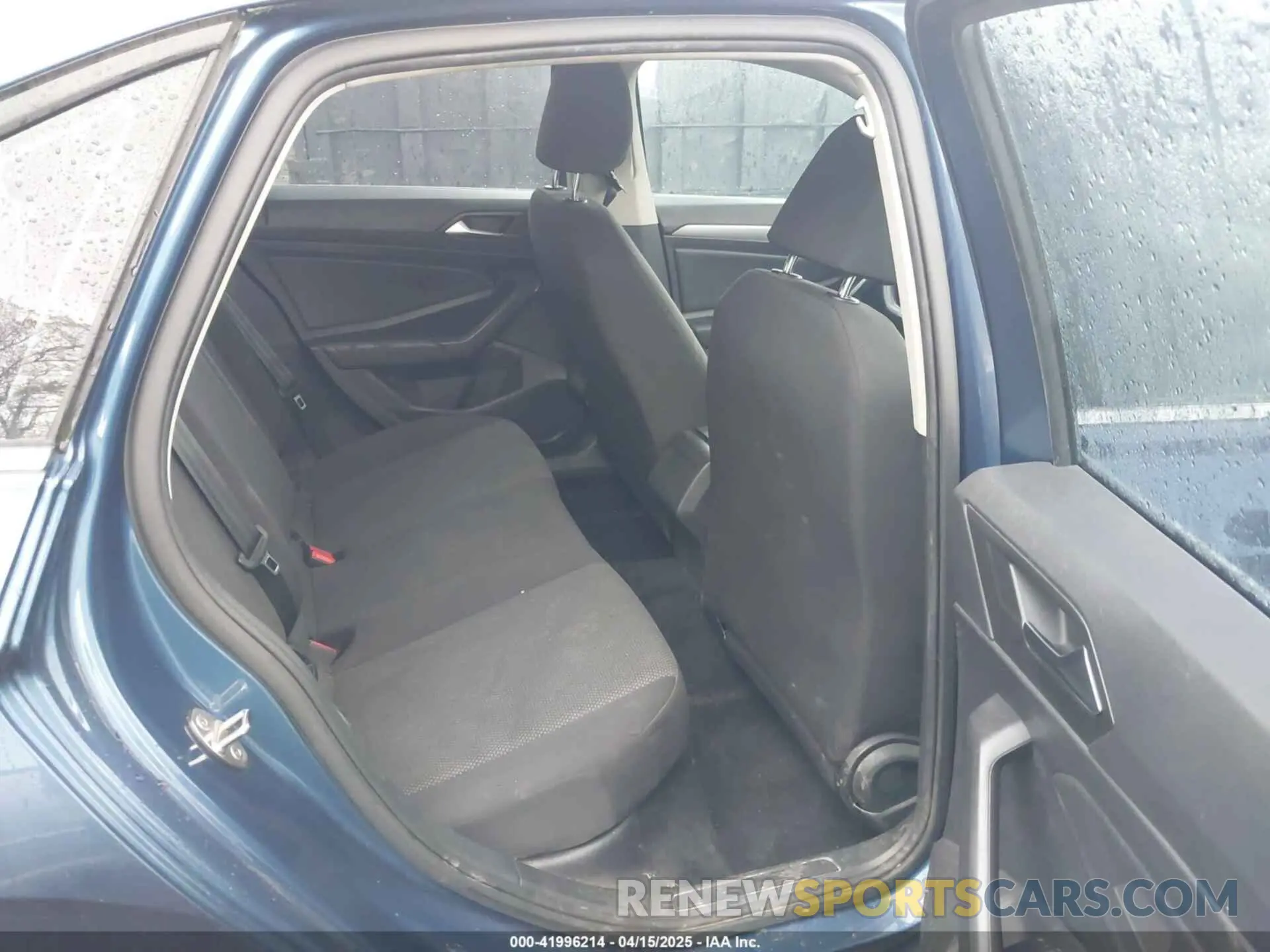 8 Photograph of a damaged car 3VWC57BU3KM033532 VOLKSWAGEN JETTA 2019