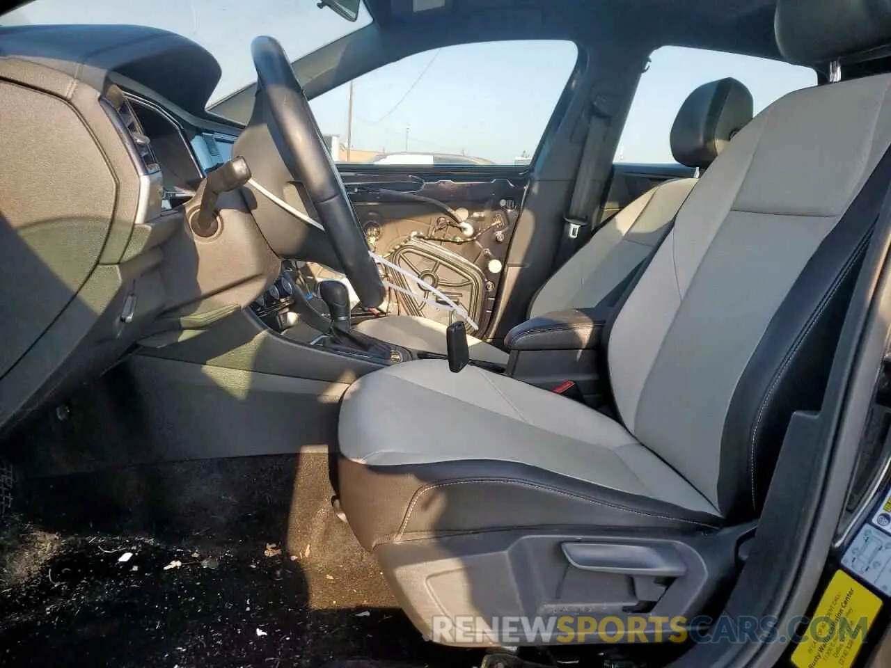 7 Фотография поврежденного автомобиля 3VWC57BU3KM097988 VOLKSWAGEN JETTA 2019