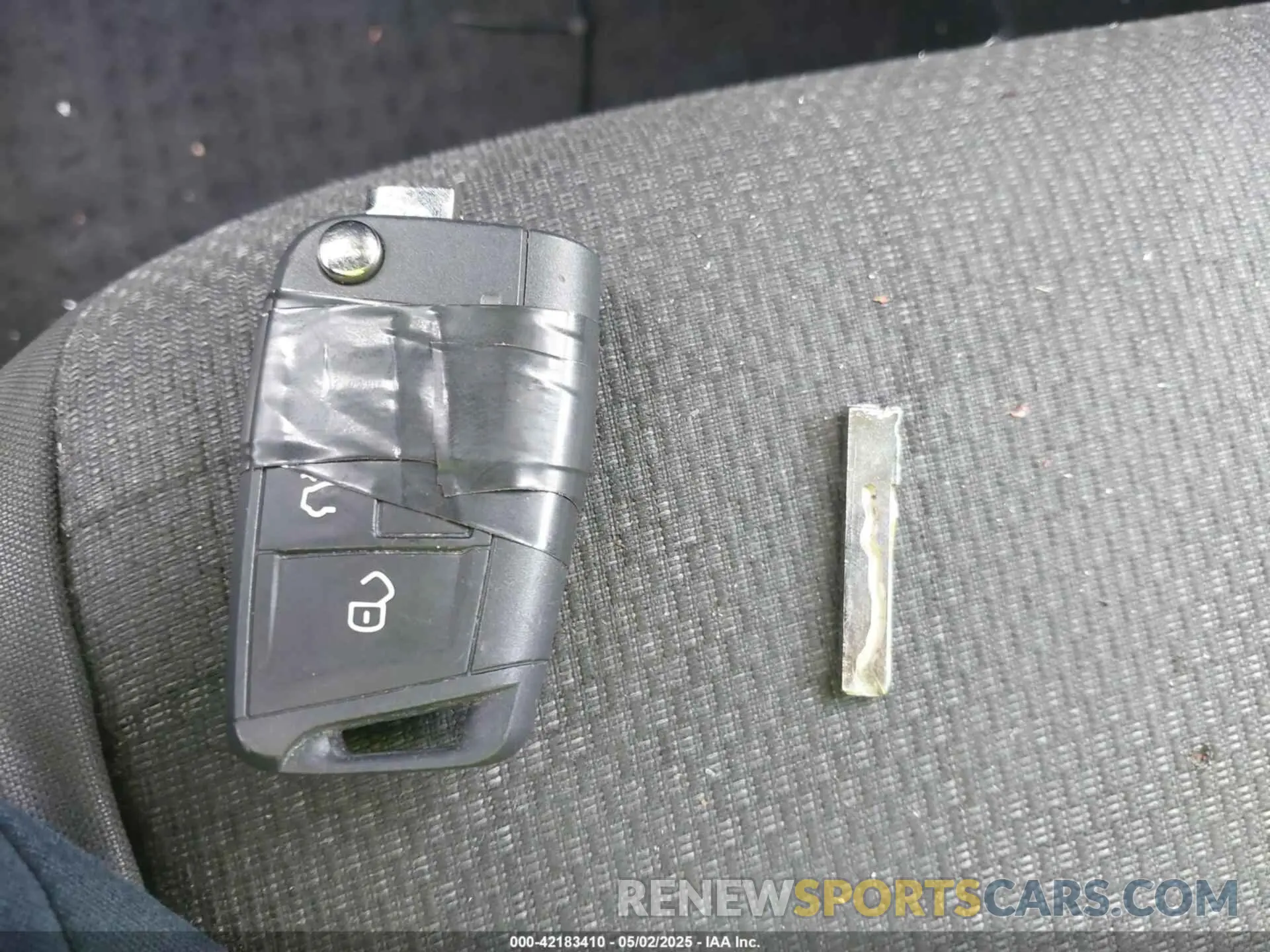 11 Photograph of a damaged car 3VWC57BU3KM166906 VOLKSWAGEN JETTA 2019