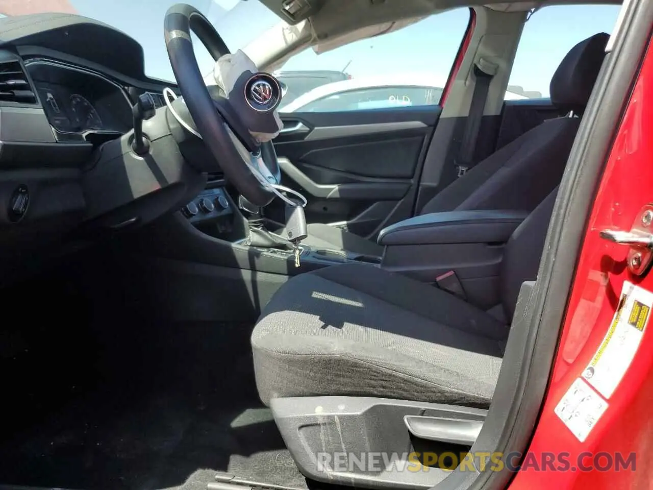 7 Фотография поврежденного автомобиля 3VWC57BU3KM186654 VOLKSWAGEN JETTA 2019