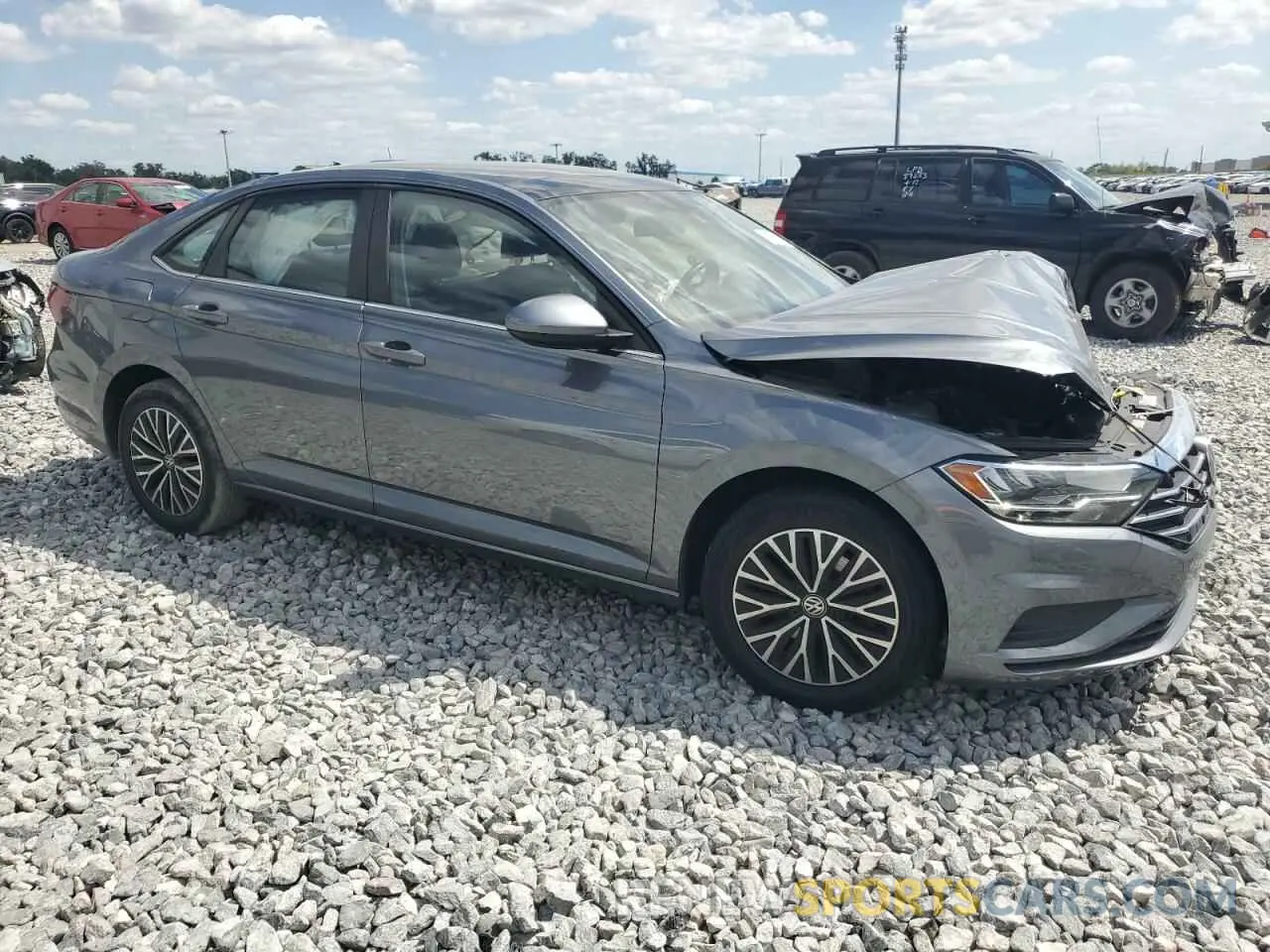 4 Photograph of a damaged car 3VWC57BU3KM229261 VOLKSWAGEN JETTA 2019