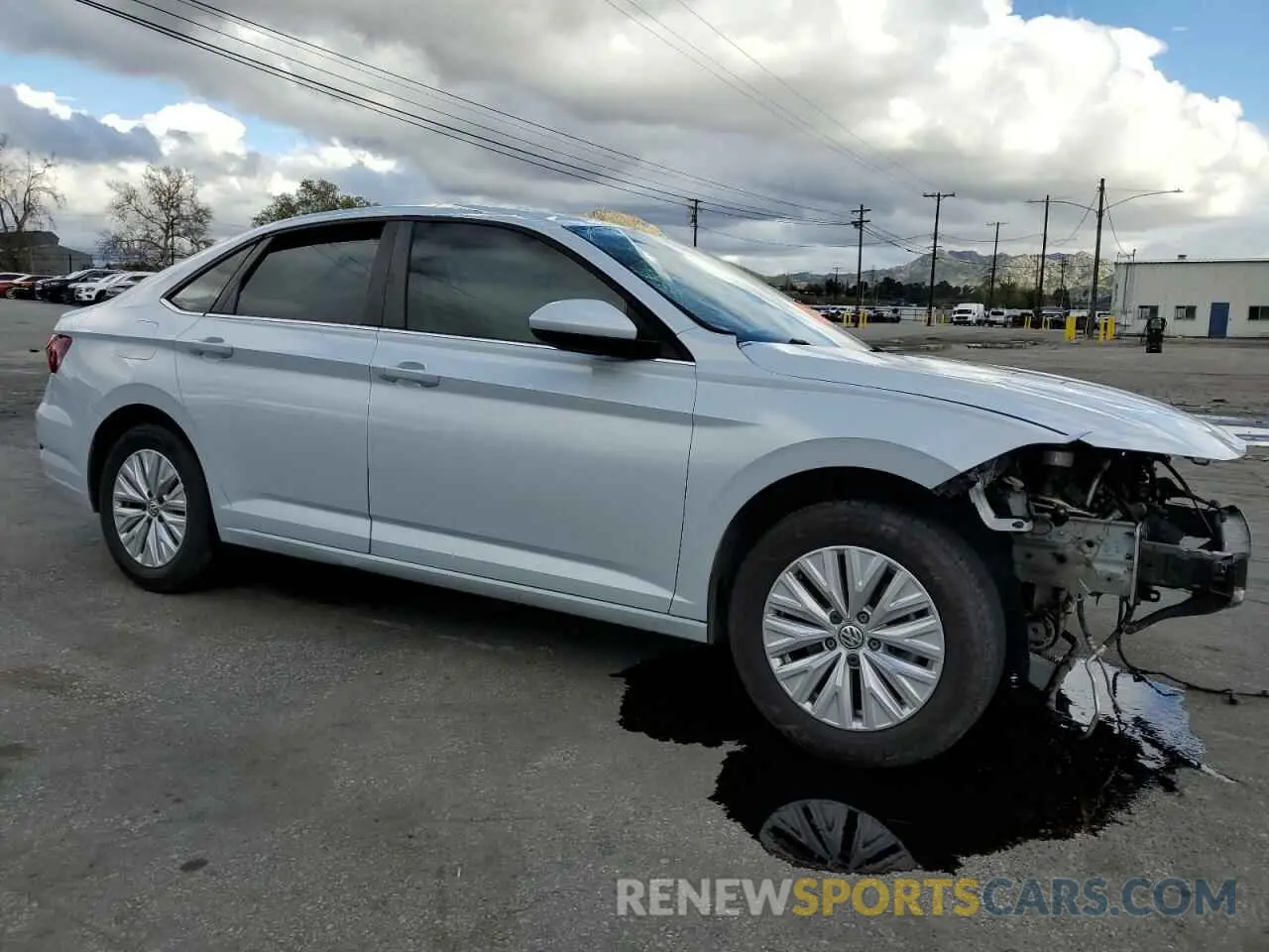 4 Photograph of a damaged car 3VWC57BU4KM058813 VOLKSWAGEN JETTA 2019