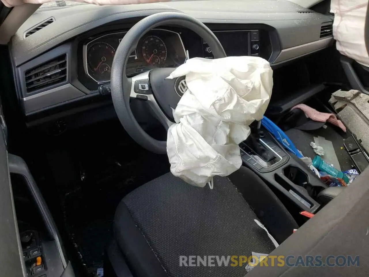 8 Photograph of a damaged car 3VWC57BU4KM058813 VOLKSWAGEN JETTA 2019