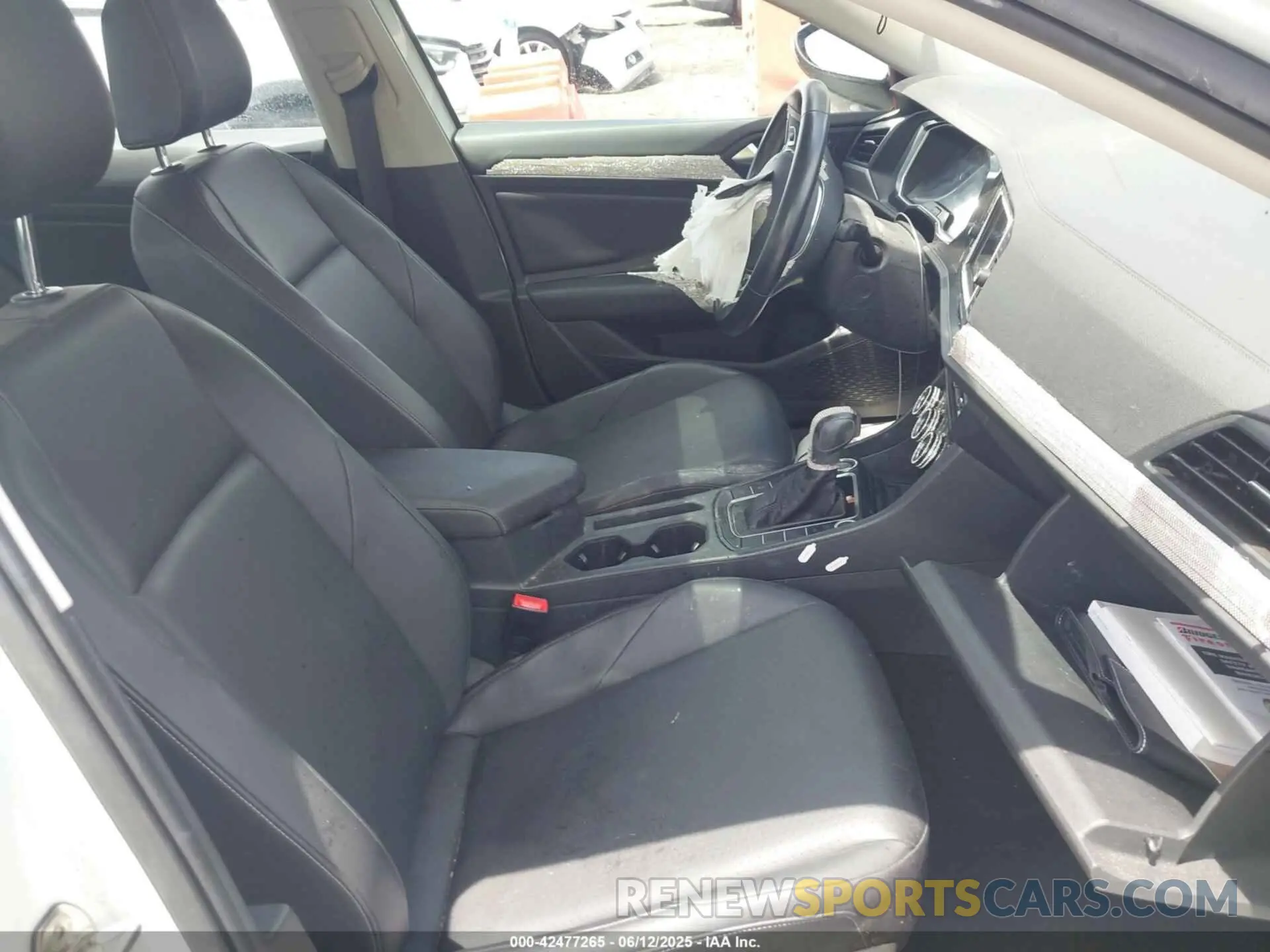5 Фотография поврежденного автомобиля 3VWC57BU4KM068967 VOLKSWAGEN JETTA 2019