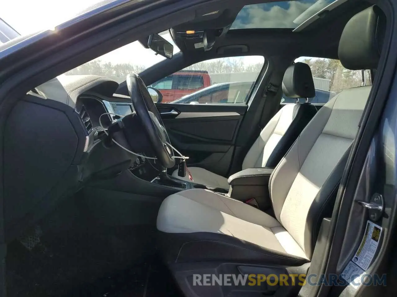 7 Фотография поврежденного автомобиля 3VWC57BU4KM101210 VOLKSWAGEN JETTA 2019