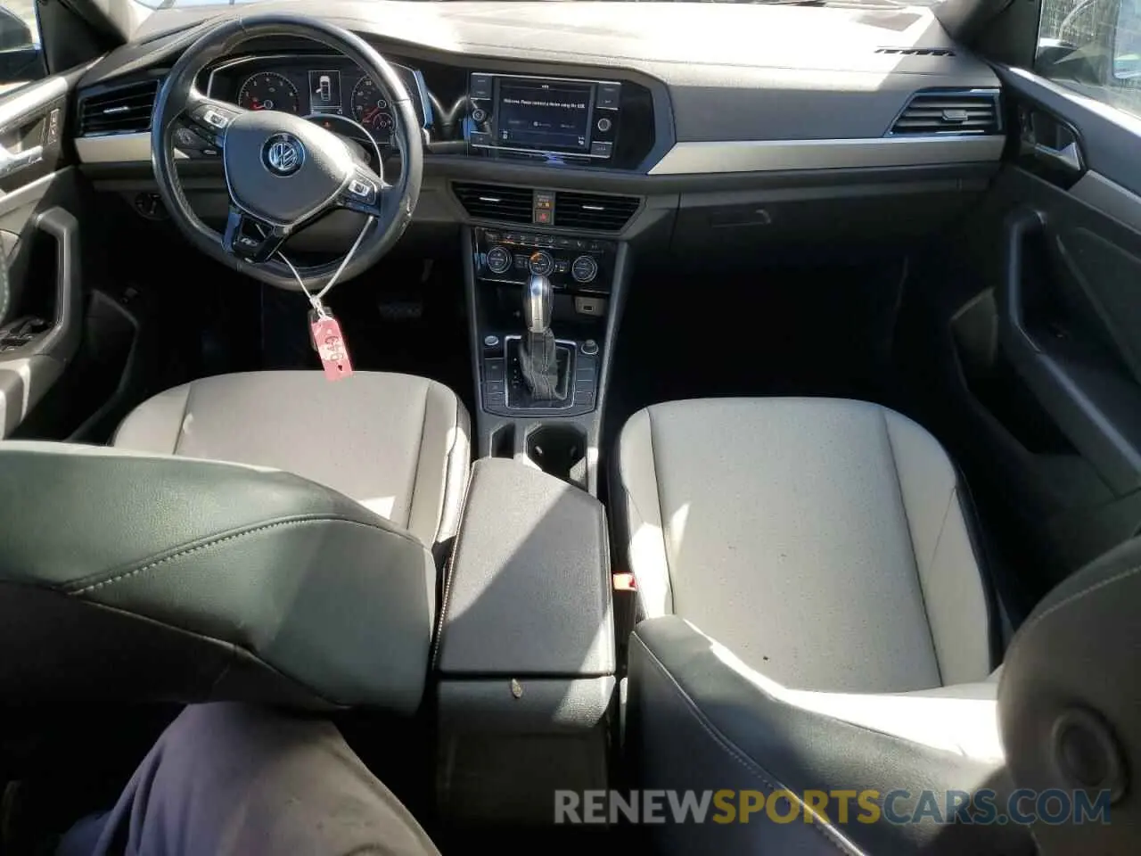 8 Фотография поврежденного автомобиля 3VWC57BU4KM101210 VOLKSWAGEN JETTA 2019