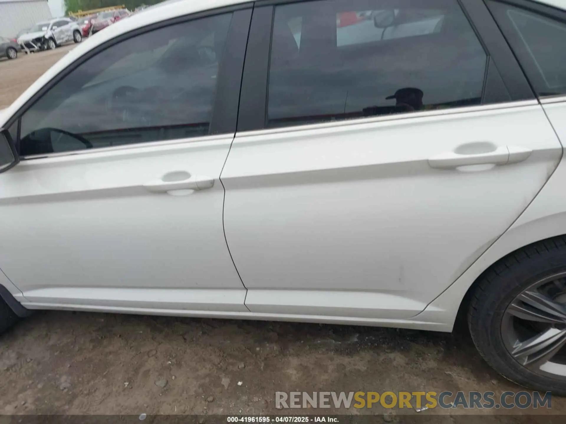 15 Фотография поврежденного автомобиля 3VWC57BU4KM119528 VOLKSWAGEN JETTA 2019