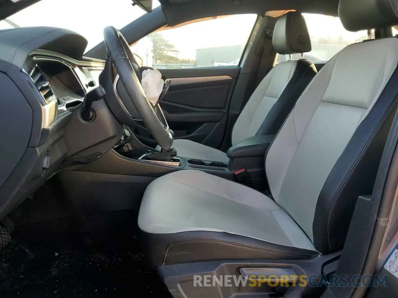 7 Photograph of a damaged car 3VWC57BU4KM236381 VOLKSWAGEN JETTA 2019