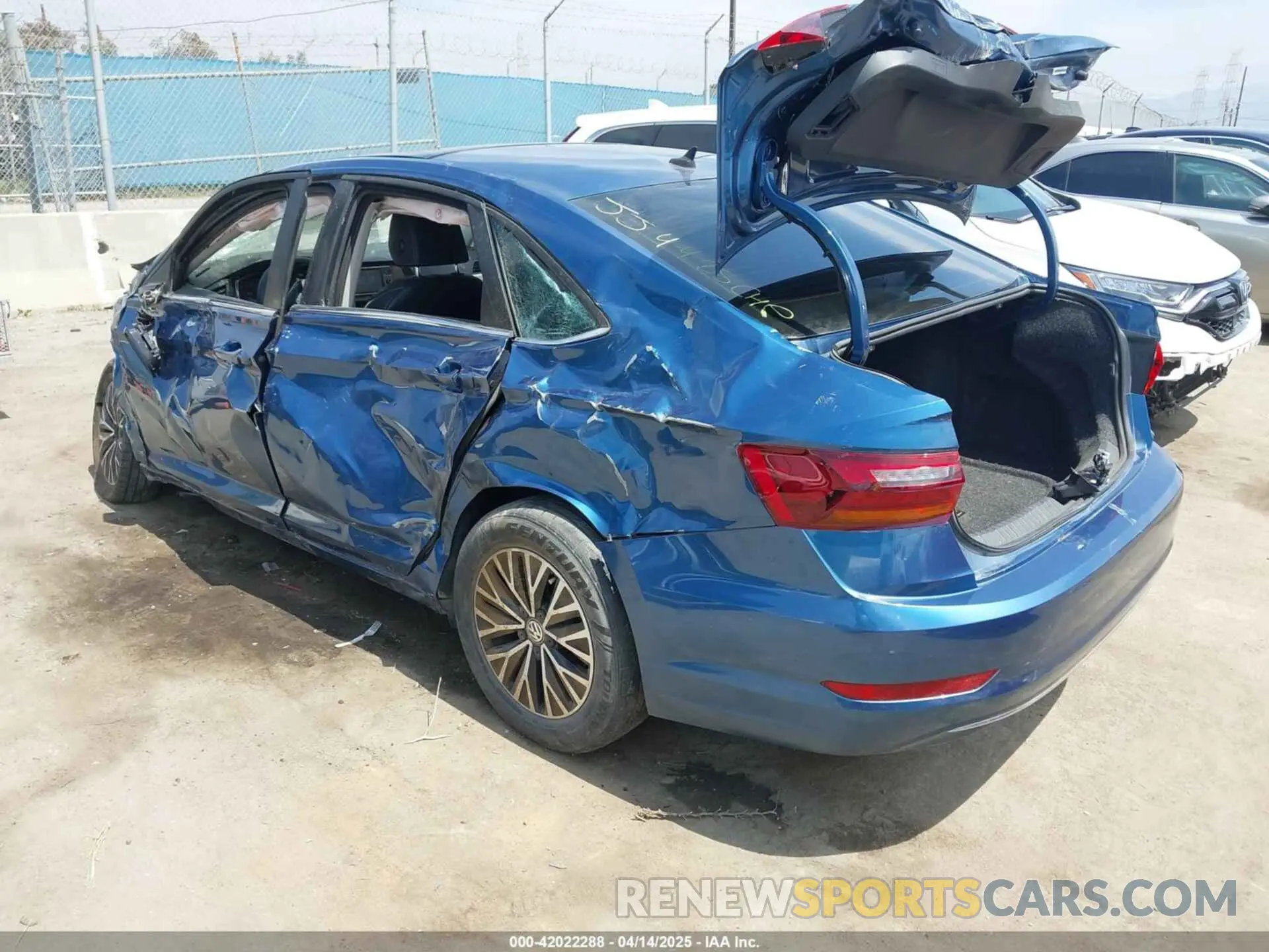3 Photograph of a damaged car 3VWC57BU5KM057217 VOLKSWAGEN JETTA 2019