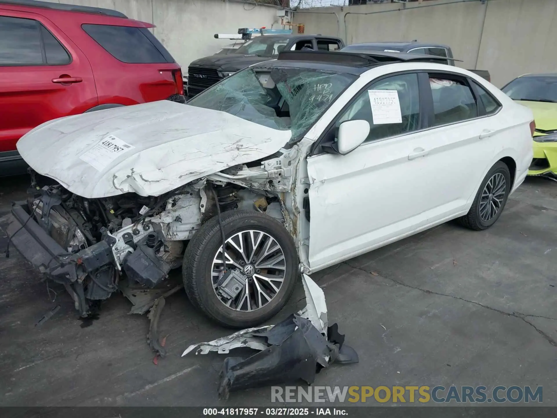 2 Photograph of a damaged car 3VWC57BU5KM064216 VOLKSWAGEN JETTA 2019