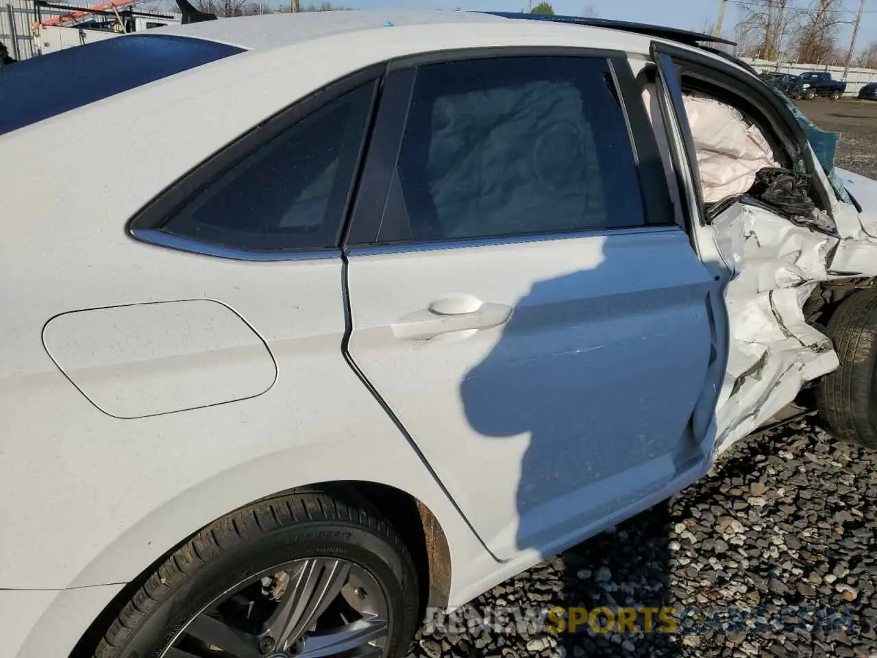 11 Photograph of a damaged car 3VWC57BU5KM065835 VOLKSWAGEN JETTA 2019